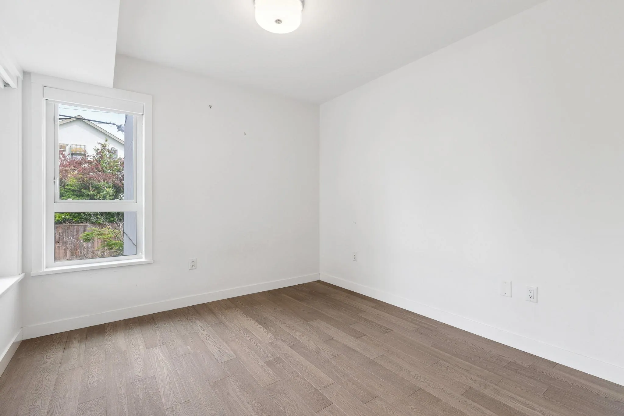 223 7828 Granville Street