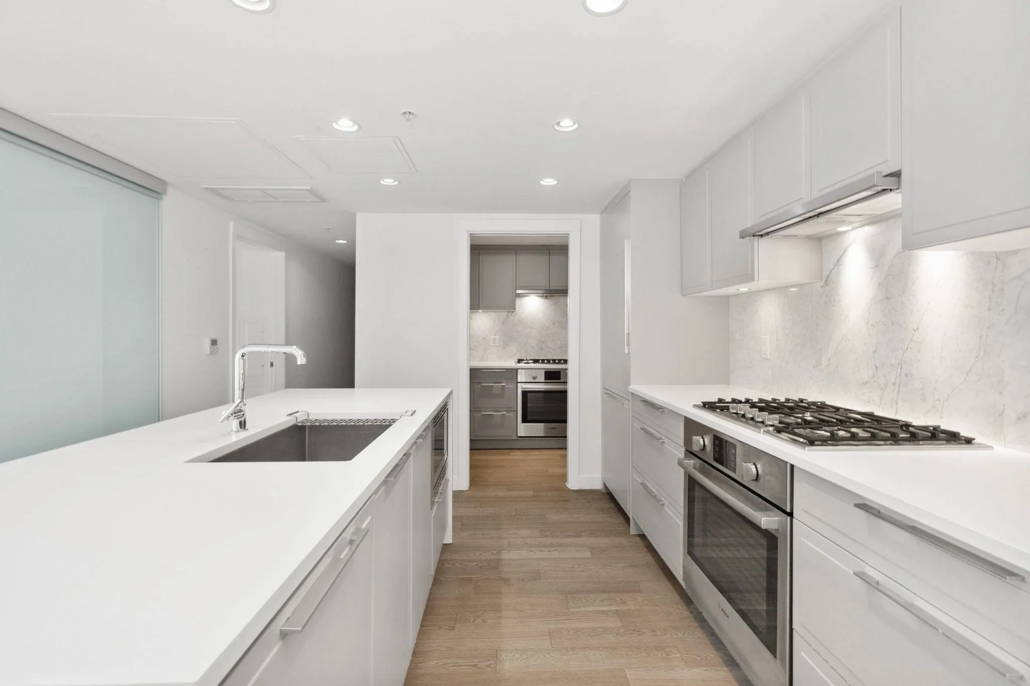 223 7828 Granville Street