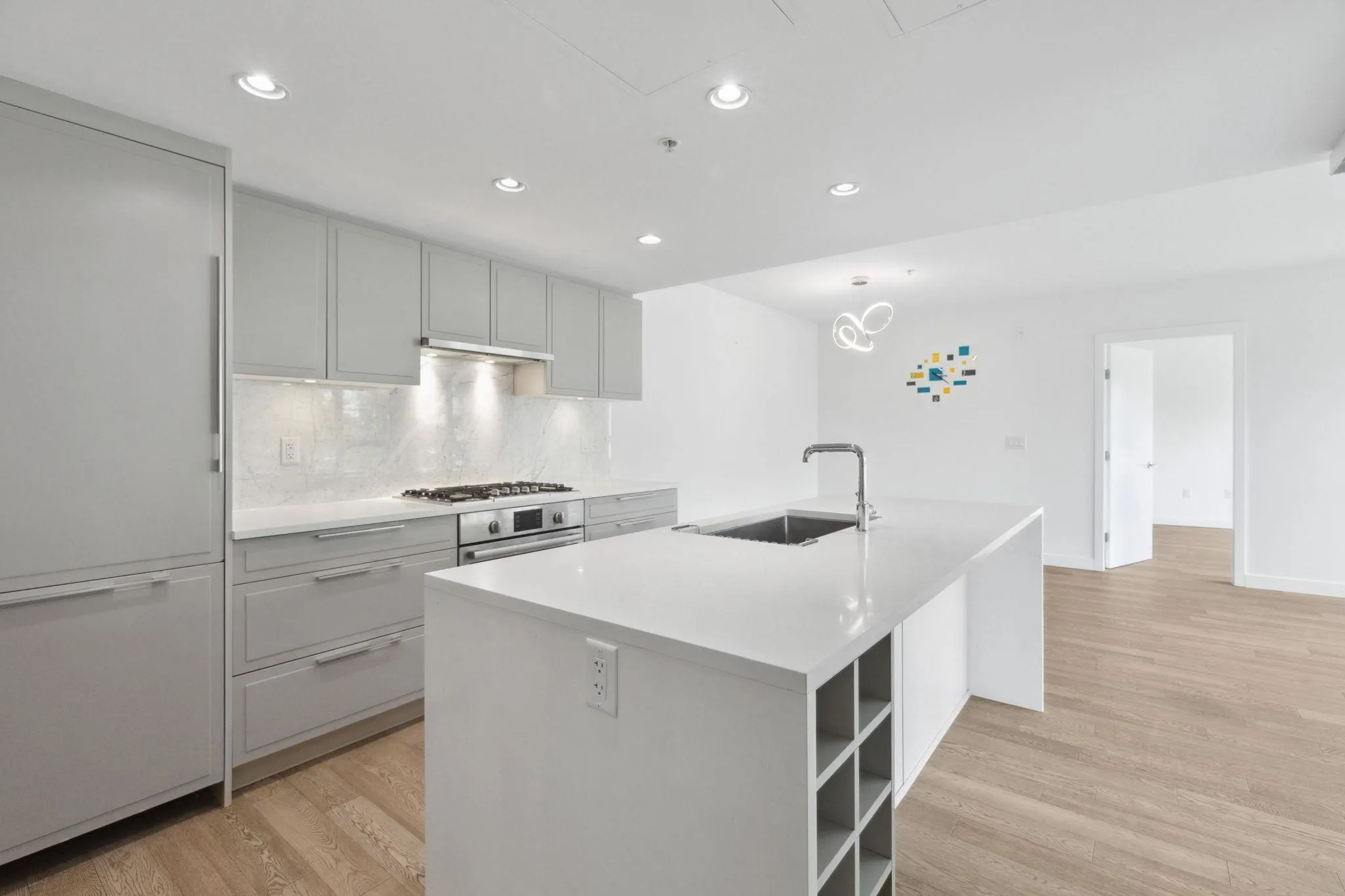 223 7828 Granville Street