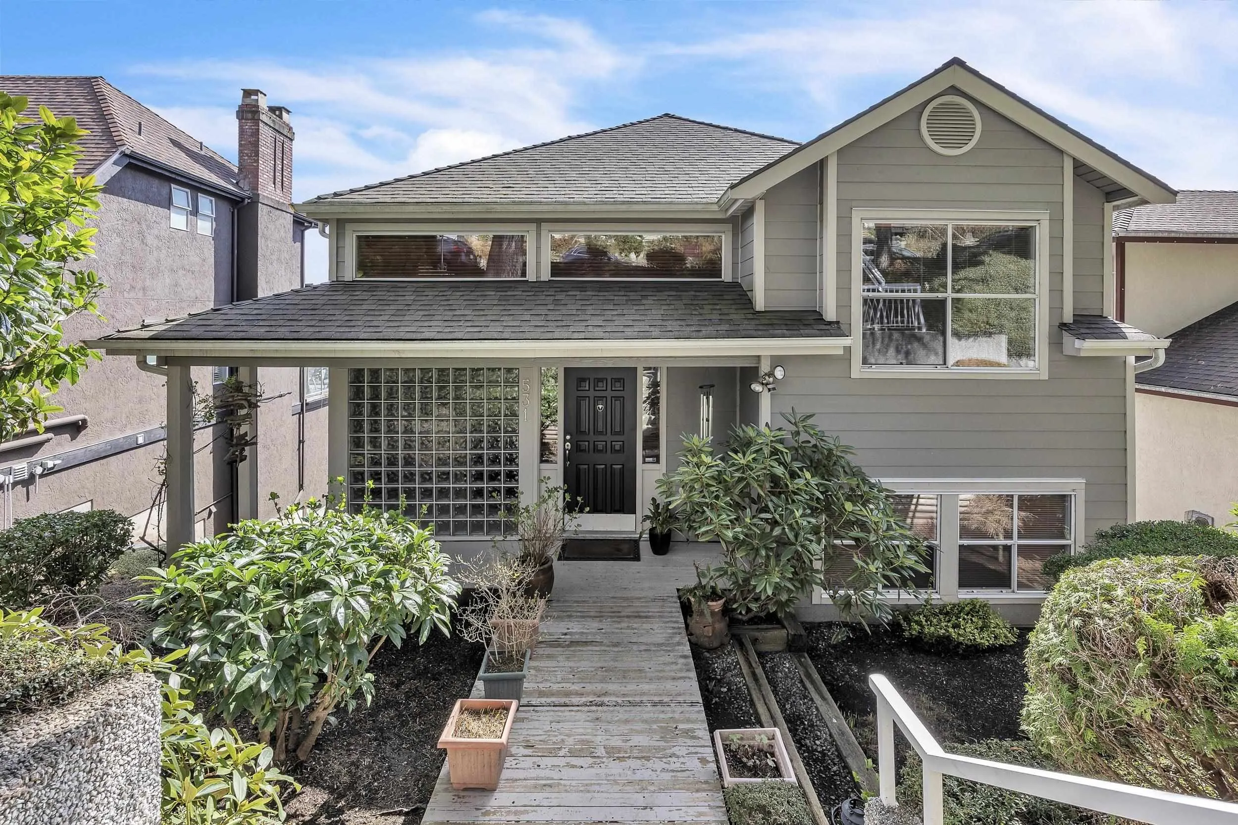 531 Tempe Crescent
