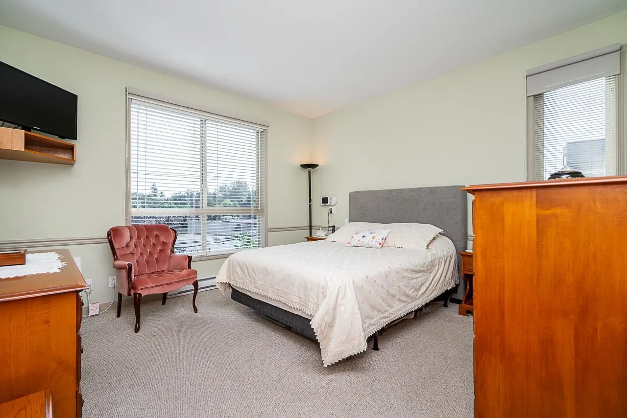 311 33485 South Fraser Way