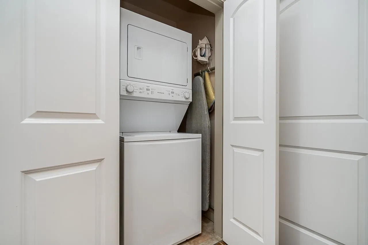 311 33485 South Fraser Way