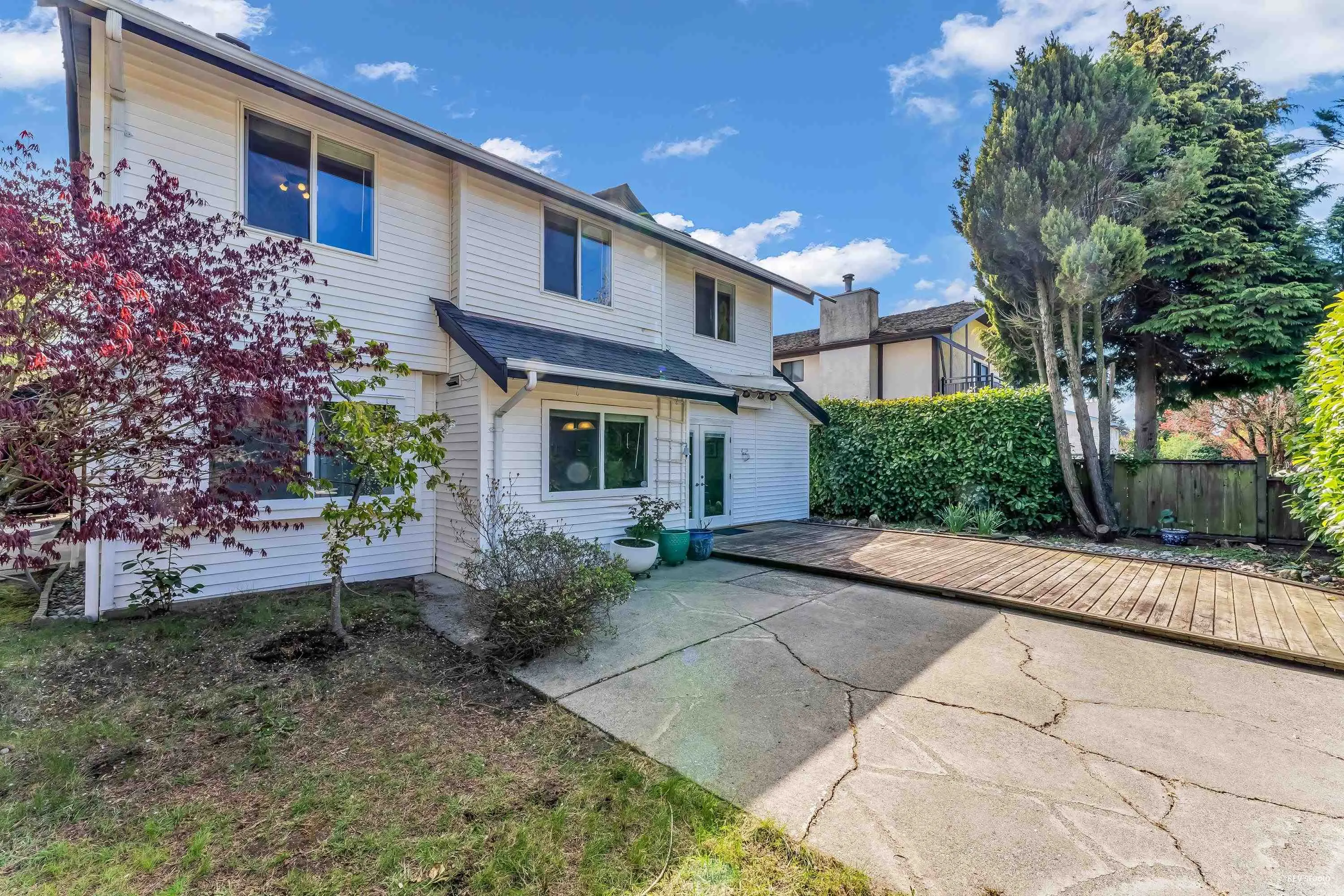 1983 148a Street