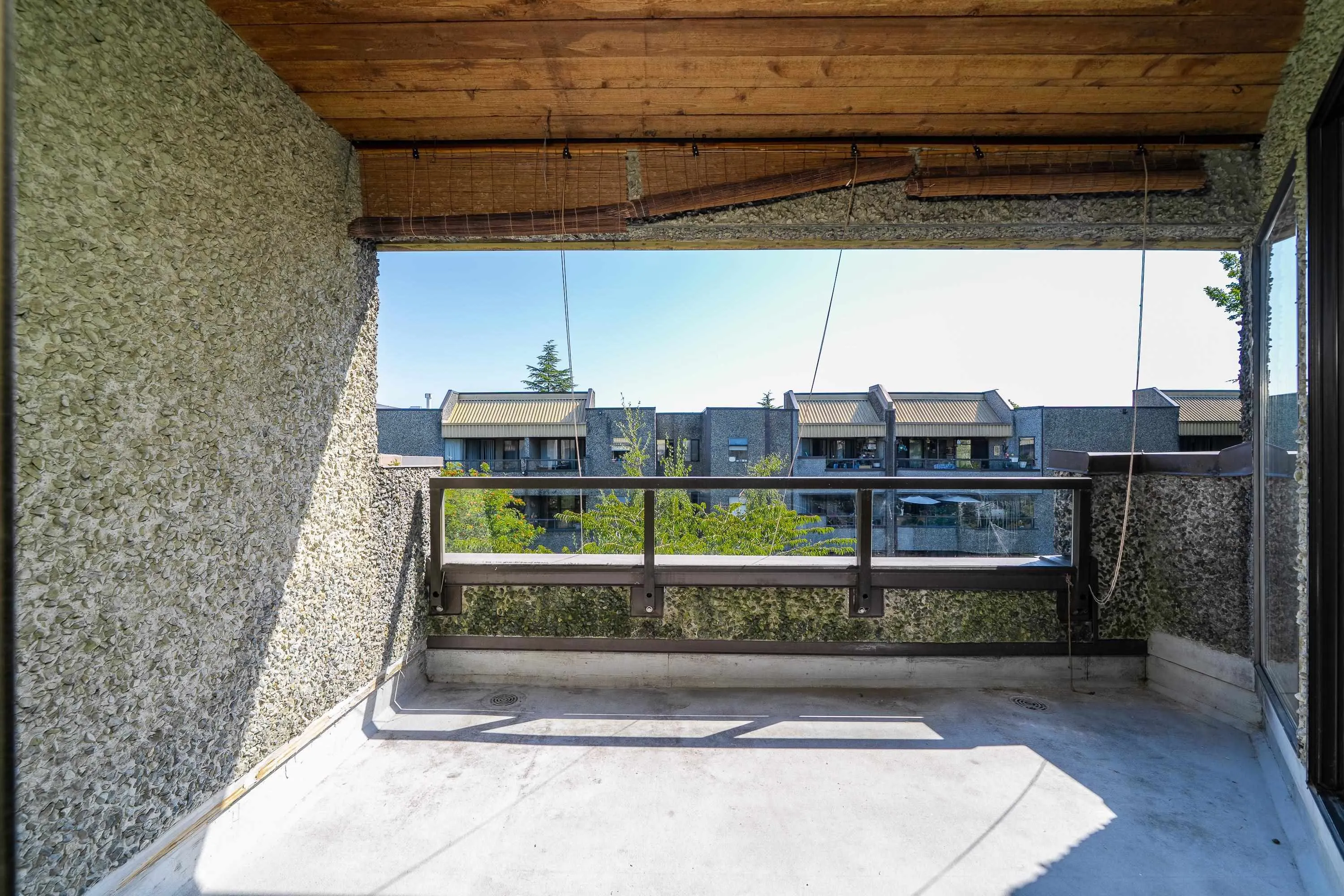 313 8460 Ackroyd Road