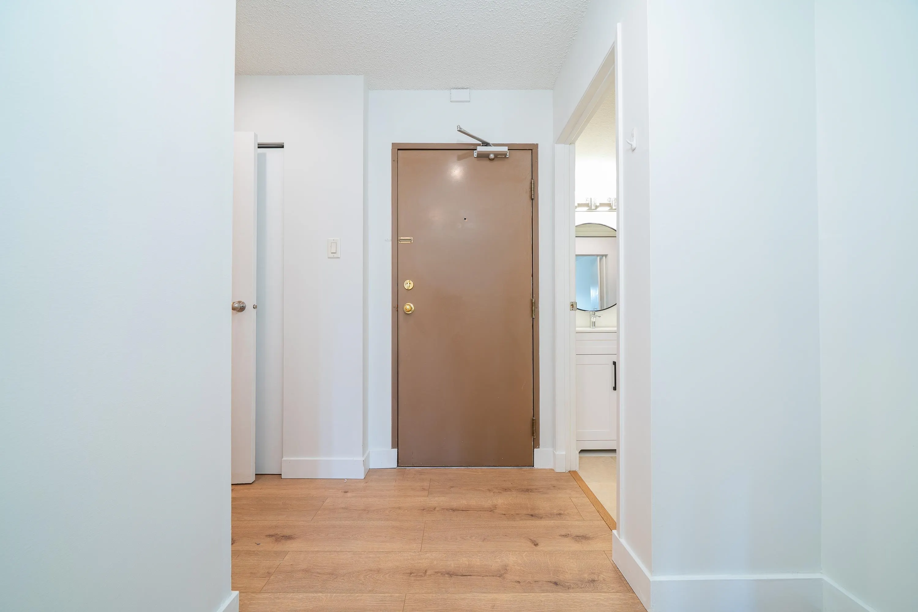 313 8460 Ackroyd Road