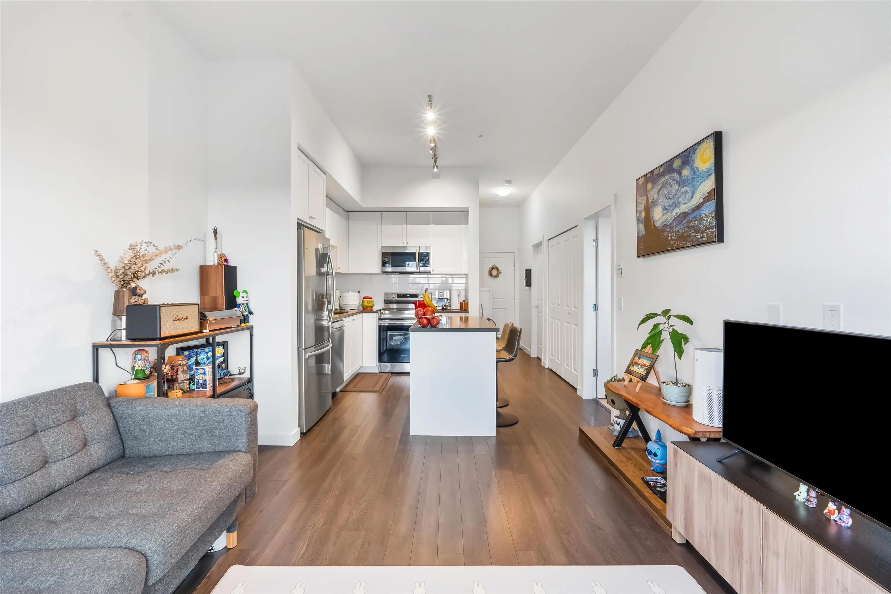 515 15835 85 Avenue