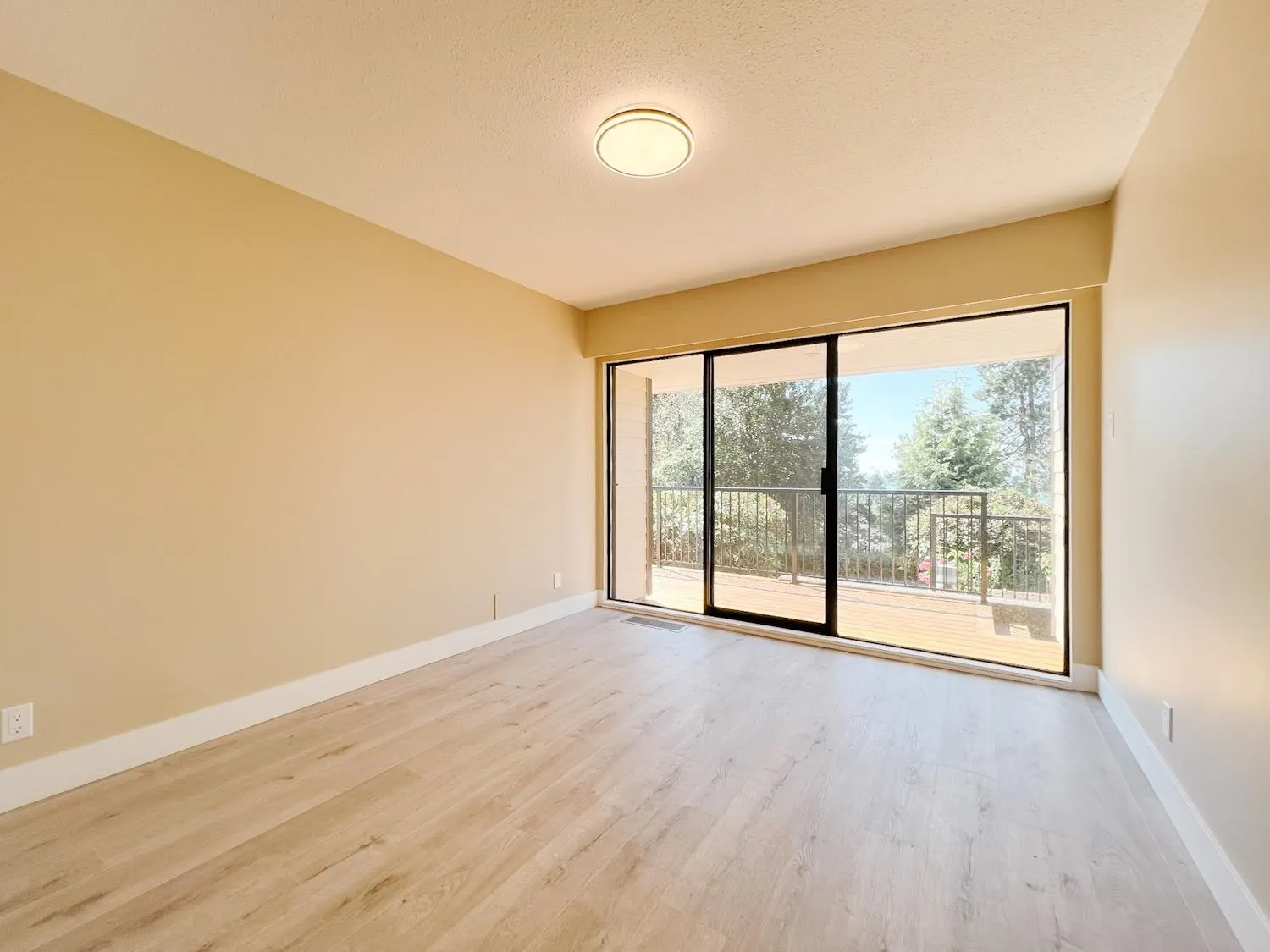 1333 Tyrol Drive