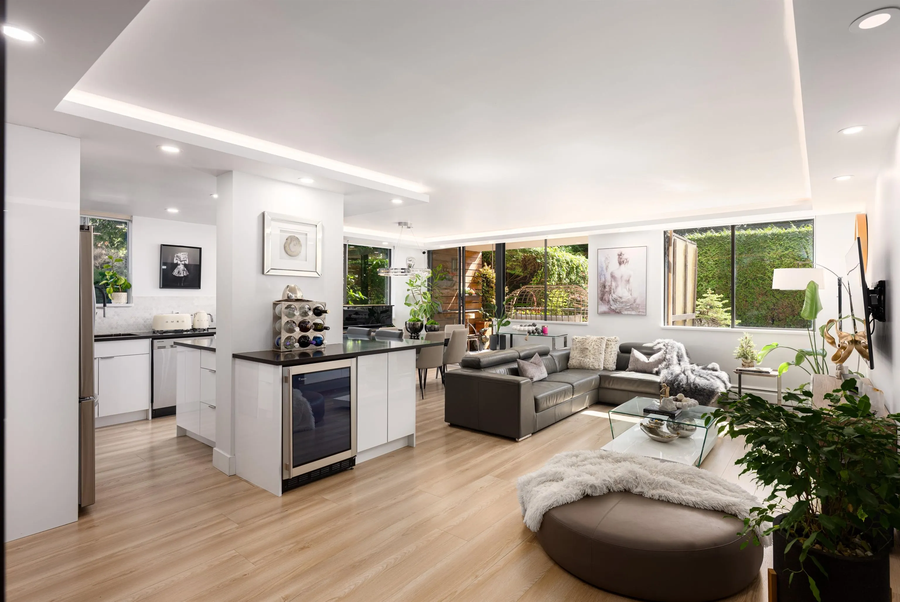 L1 555 13th Street