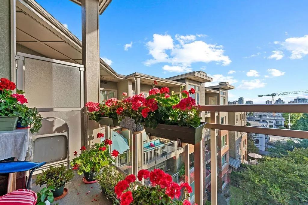 119 W 22nd Street