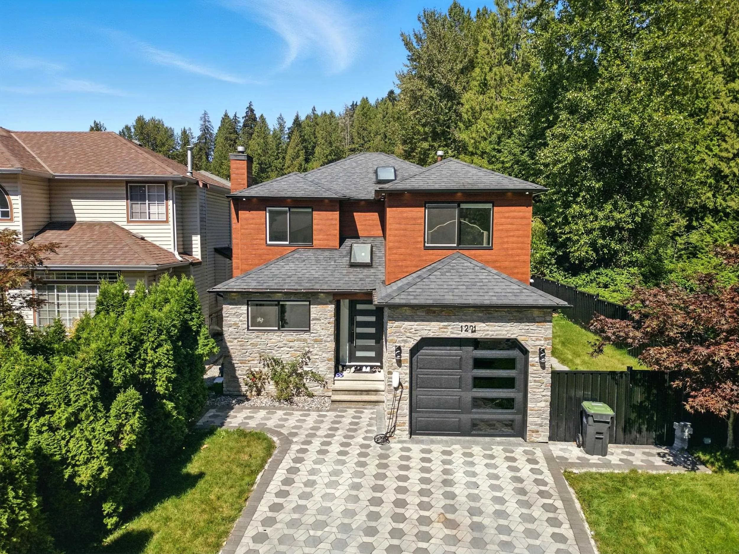 1221 Halifax Avenue