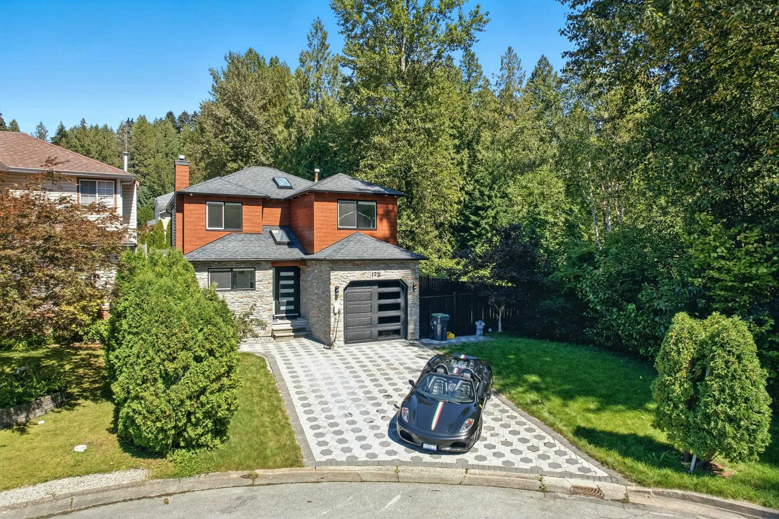 1221 Halifax Avenue