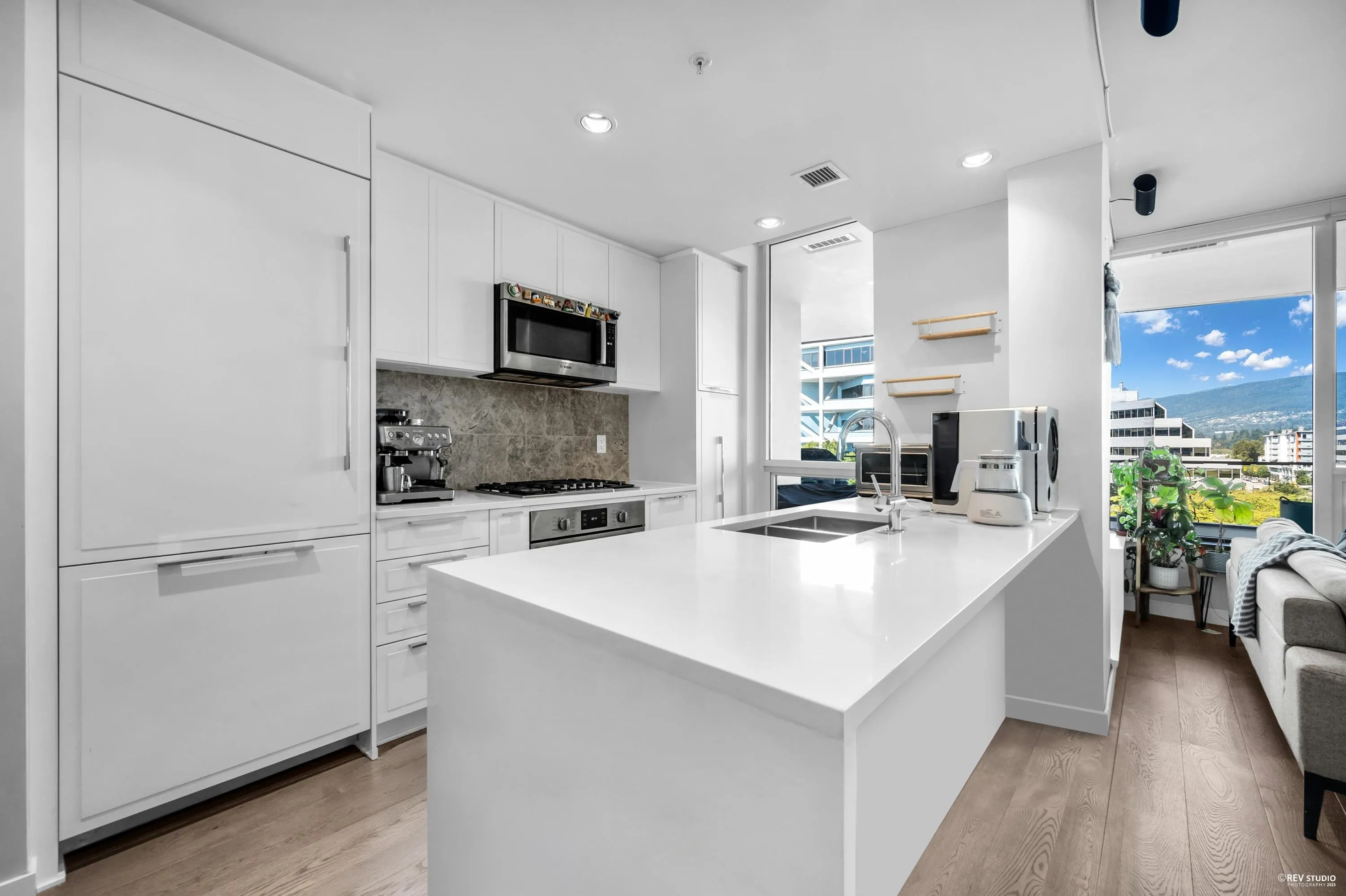 505 118 Carrie Cates Court
