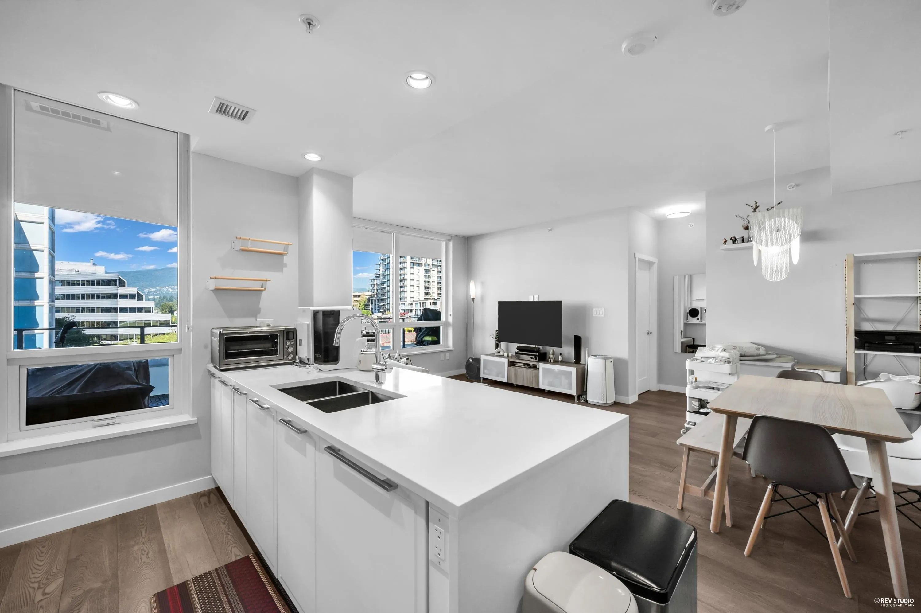 505 118 Carrie Cates Court