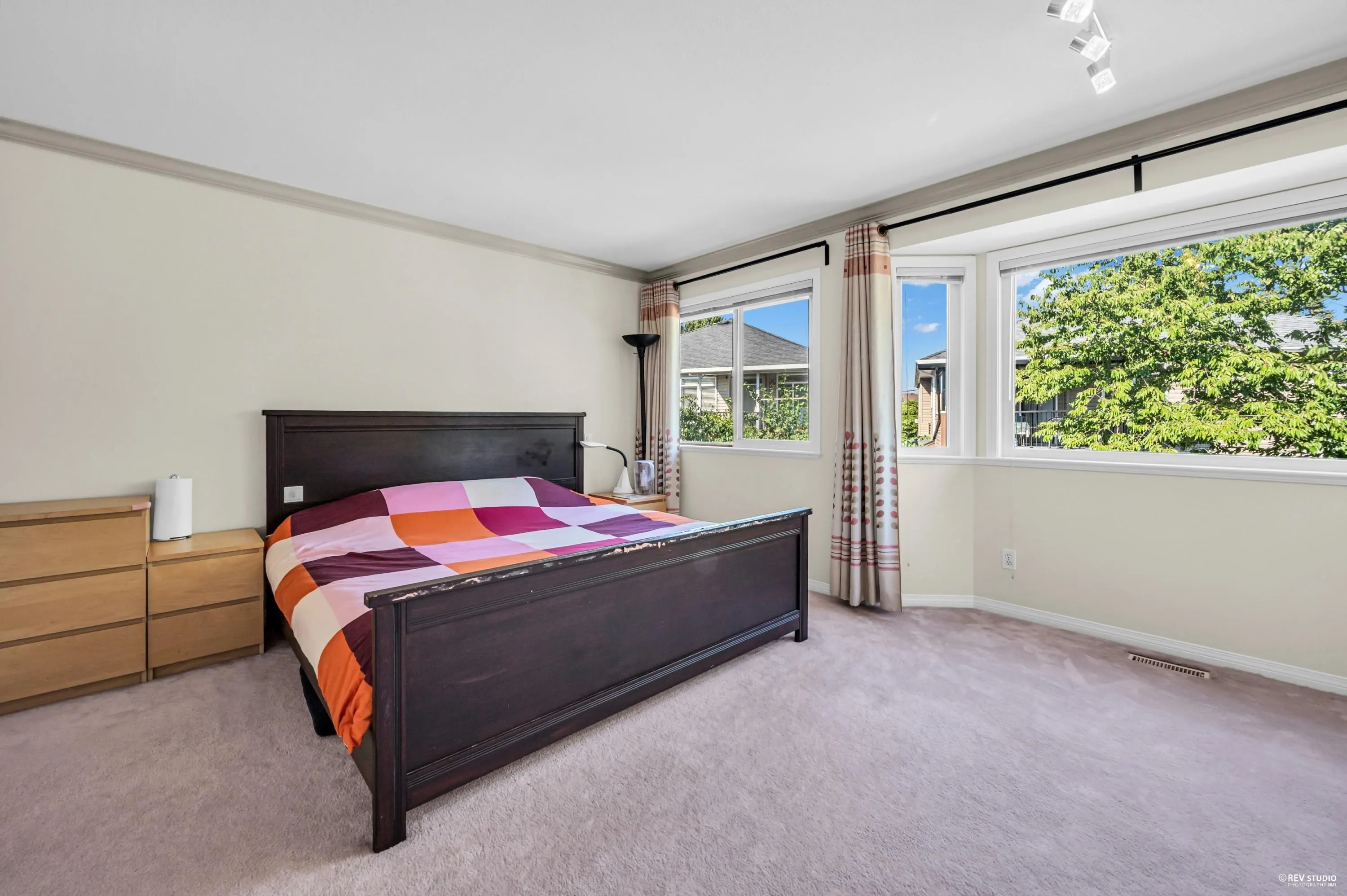 2140 Davies Court