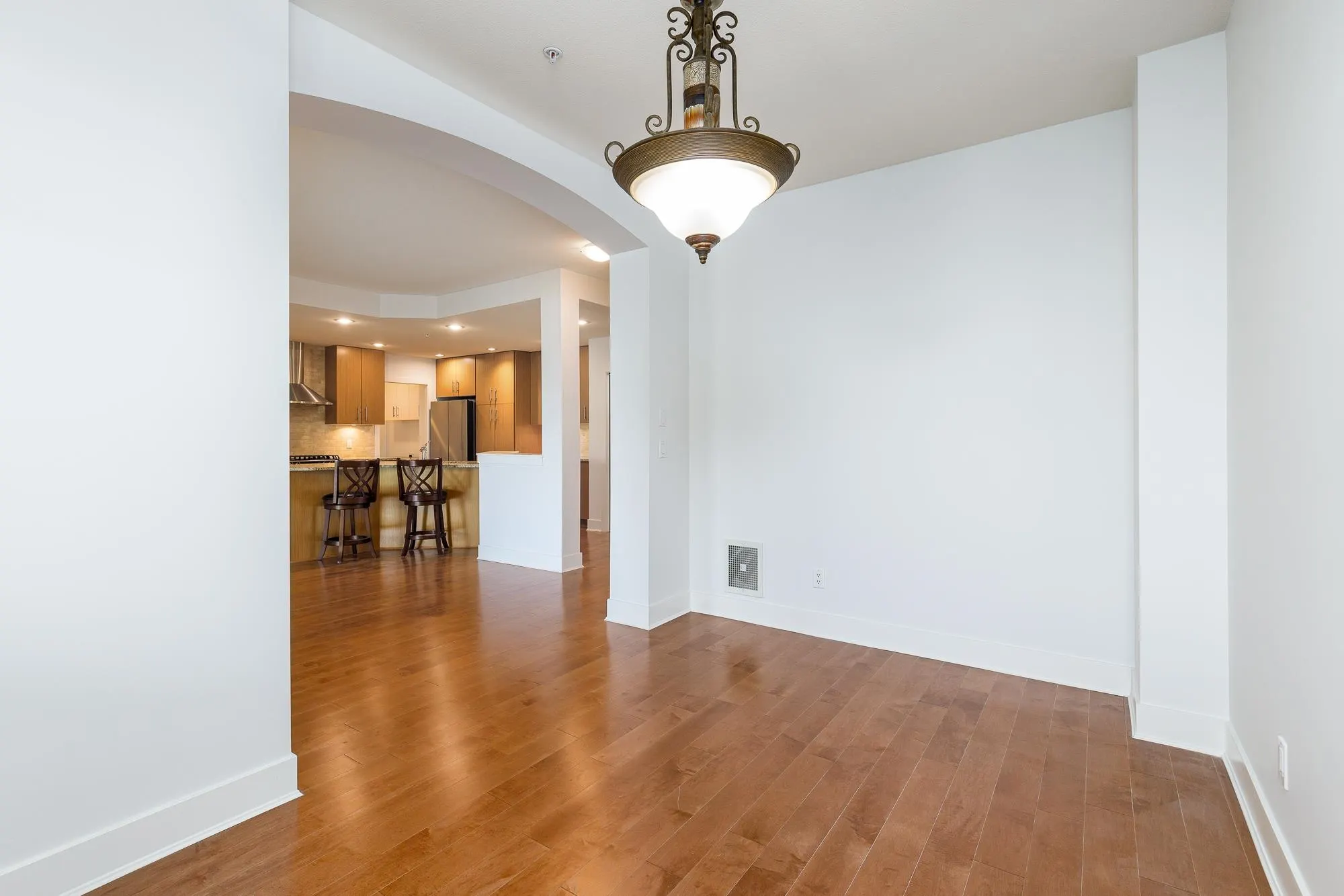 207 16477 64 Avenue
