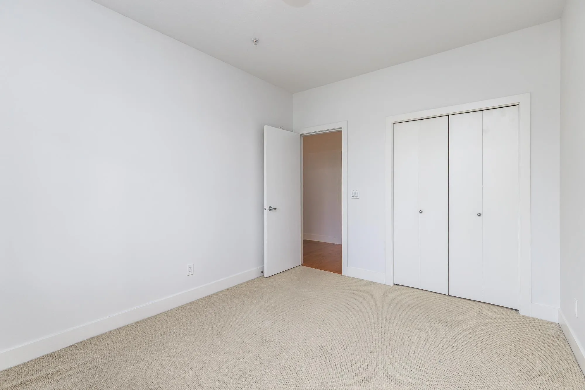 207 16477 64 Avenue