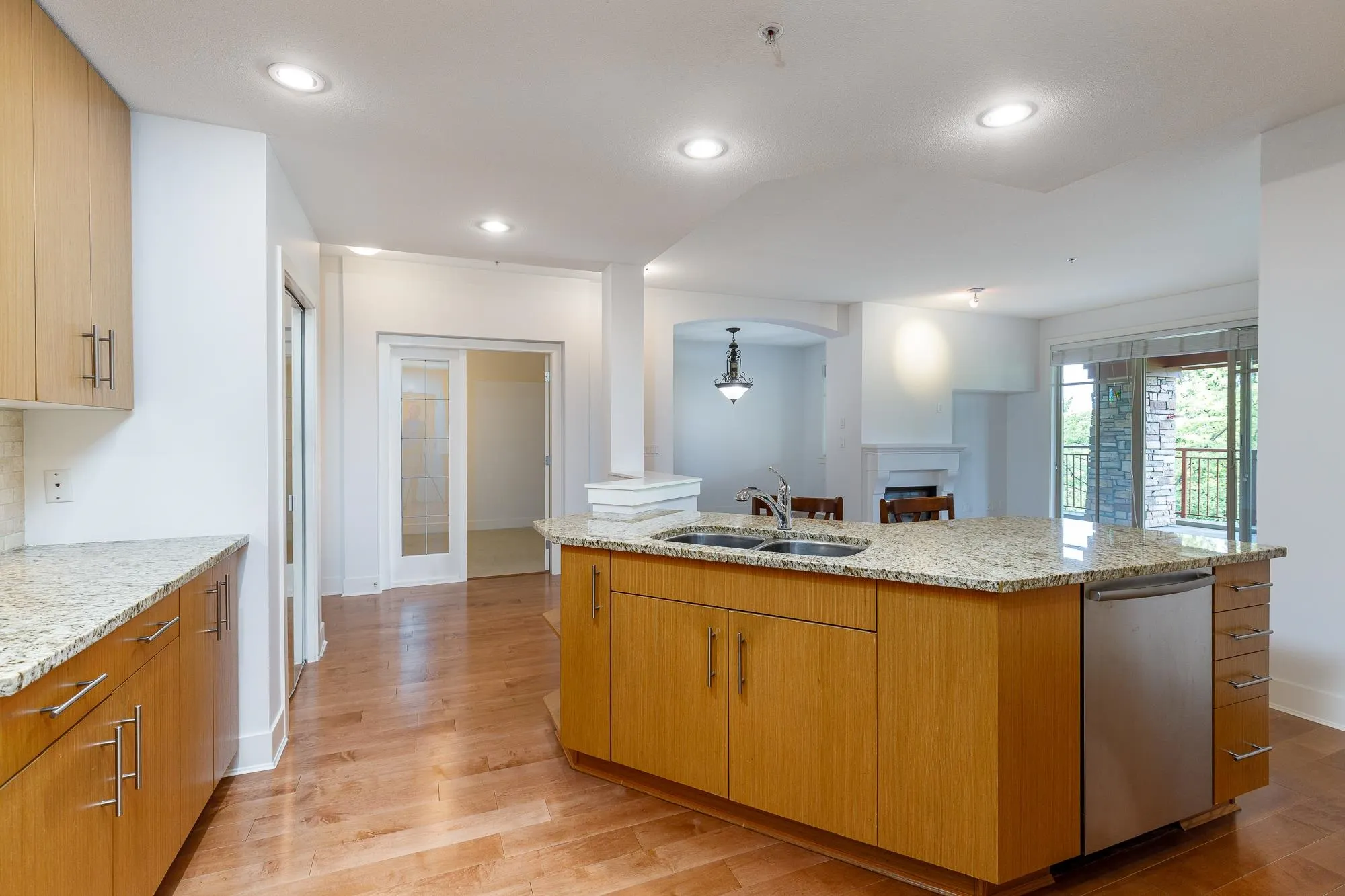 207 16477 64 Avenue