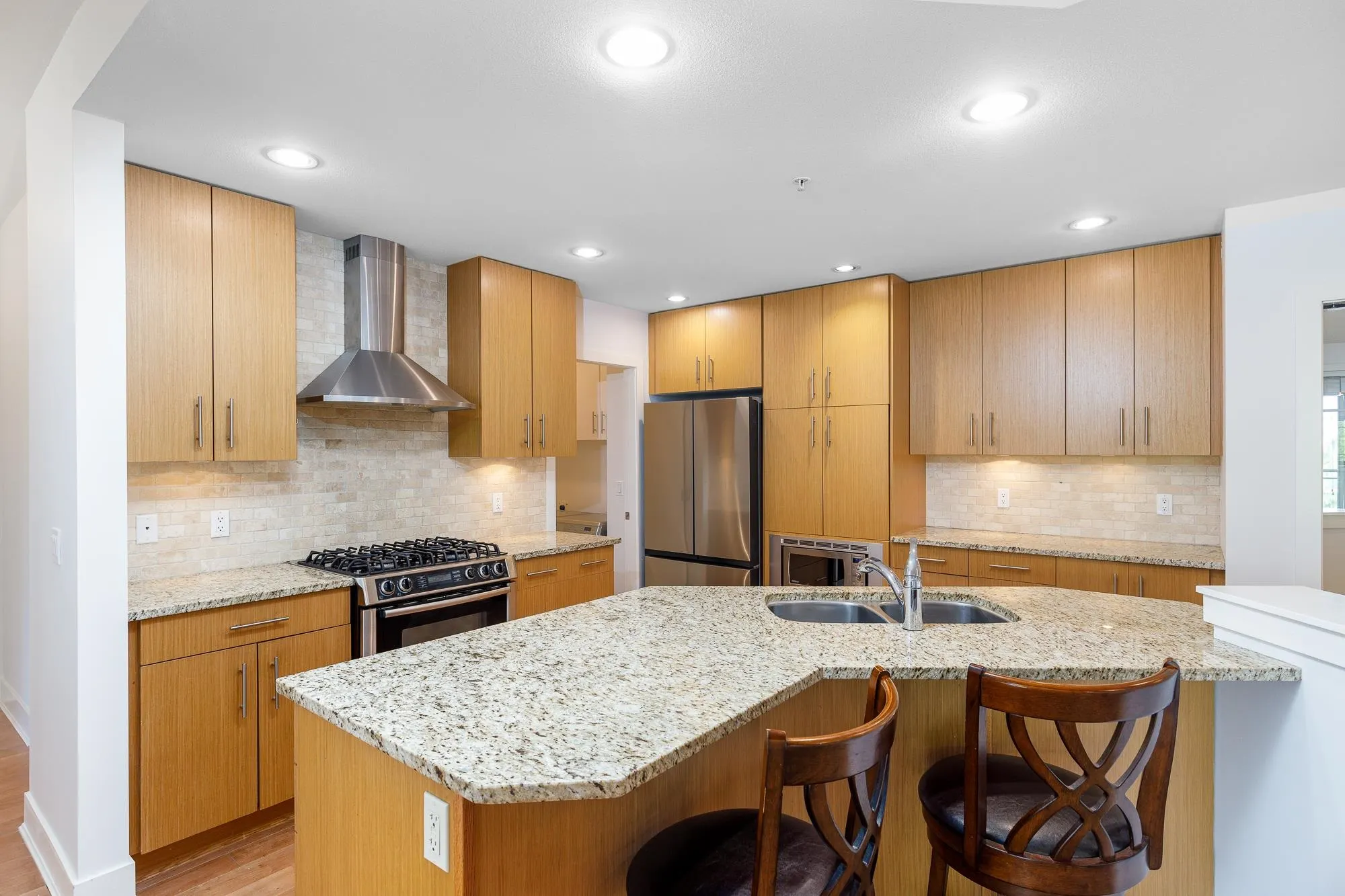 207 16477 64 Avenue