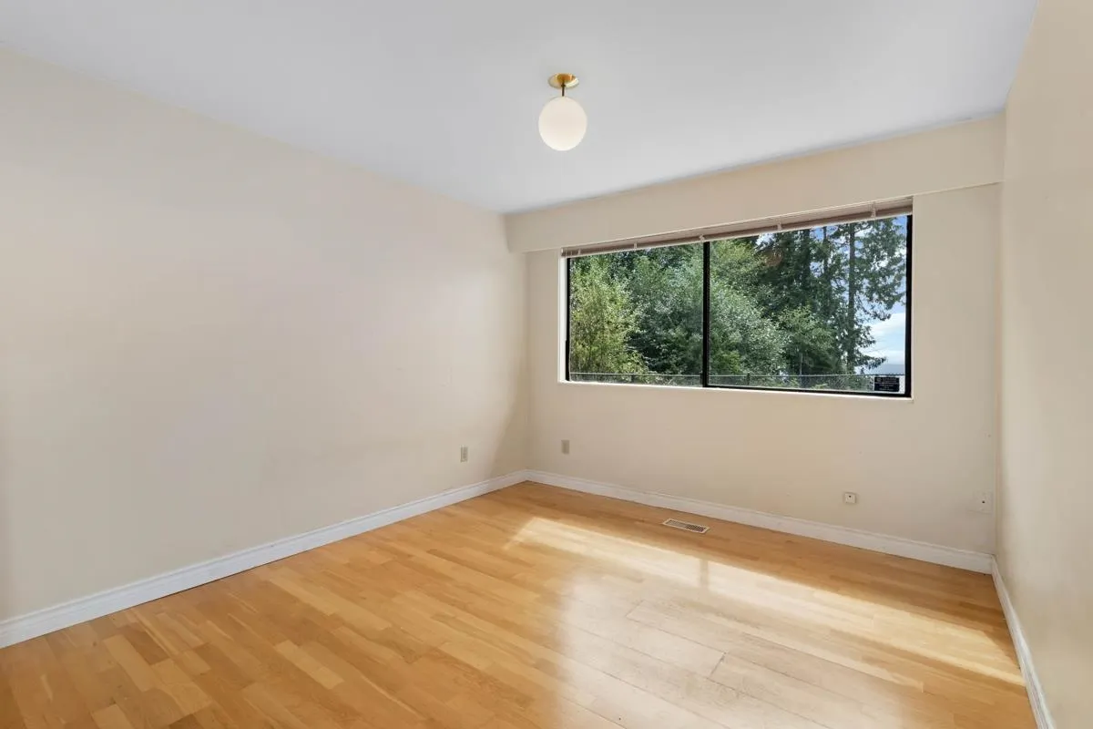 1456 Chartwell Drive
