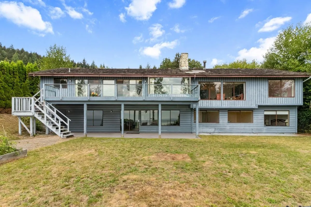 1456 Chartwell Drive