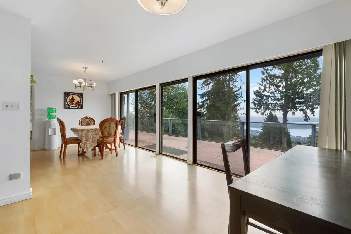 1456 Chartwell Drive