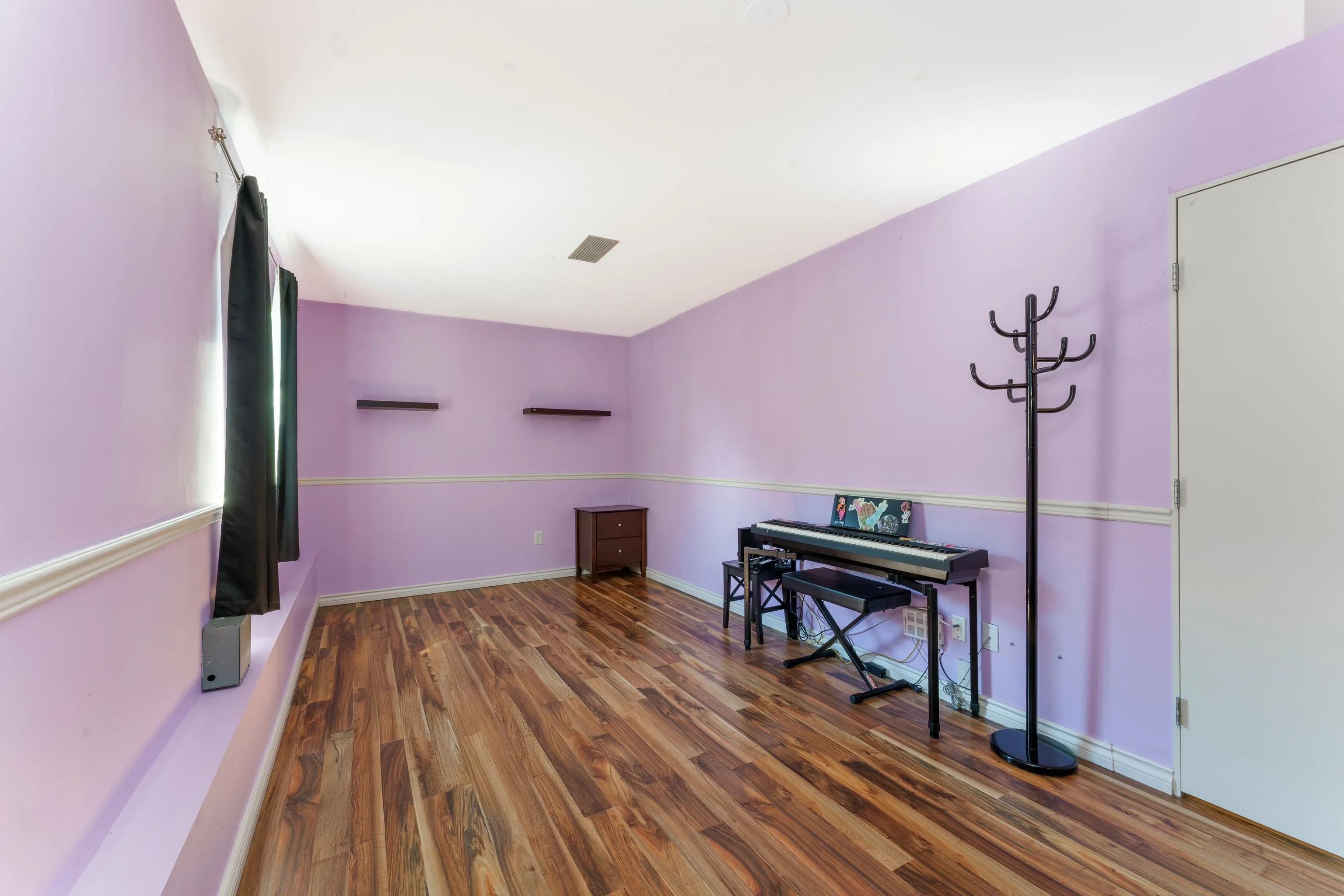 11 2352 Pitt River Road