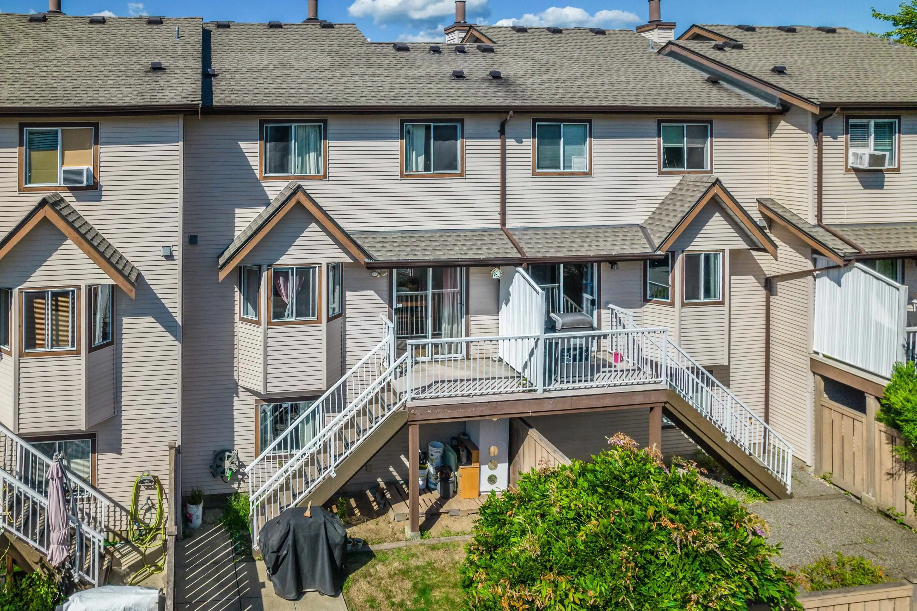 11 2352 Pitt River Road