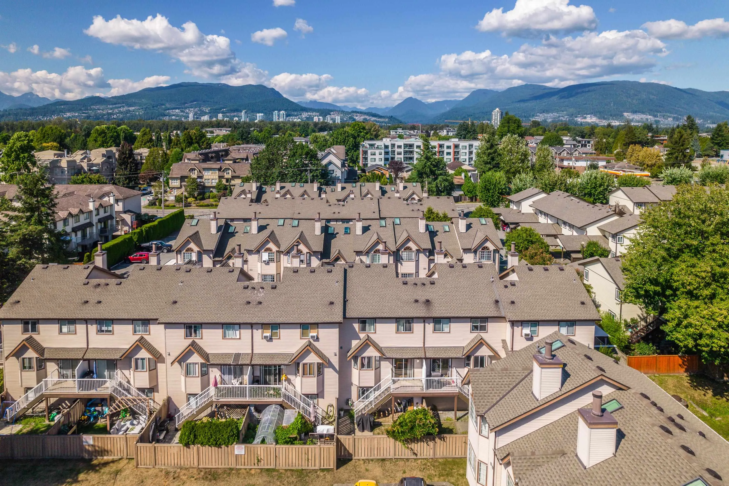 11 2352 Pitt River Road