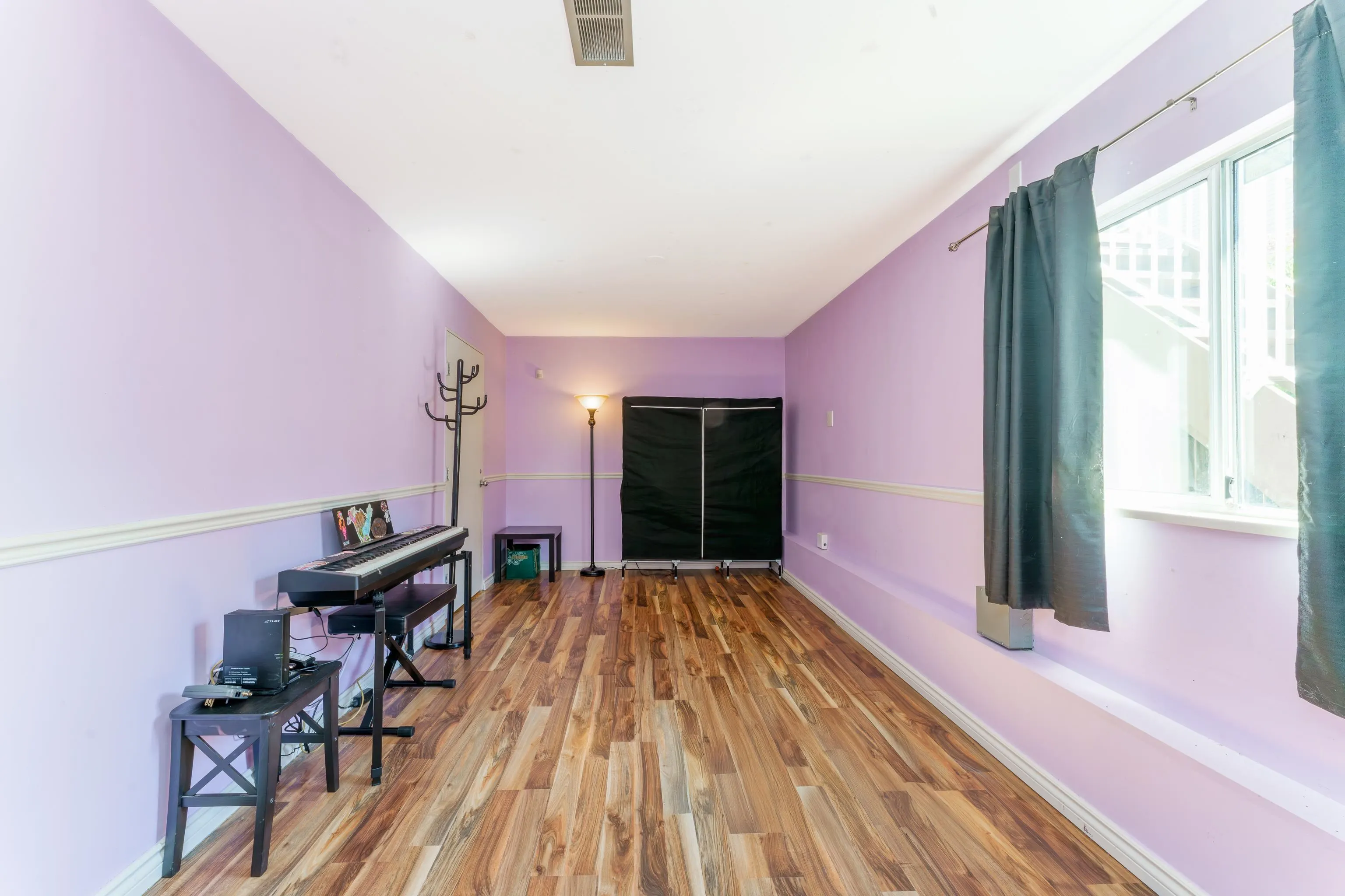 11 2352 Pitt River Road