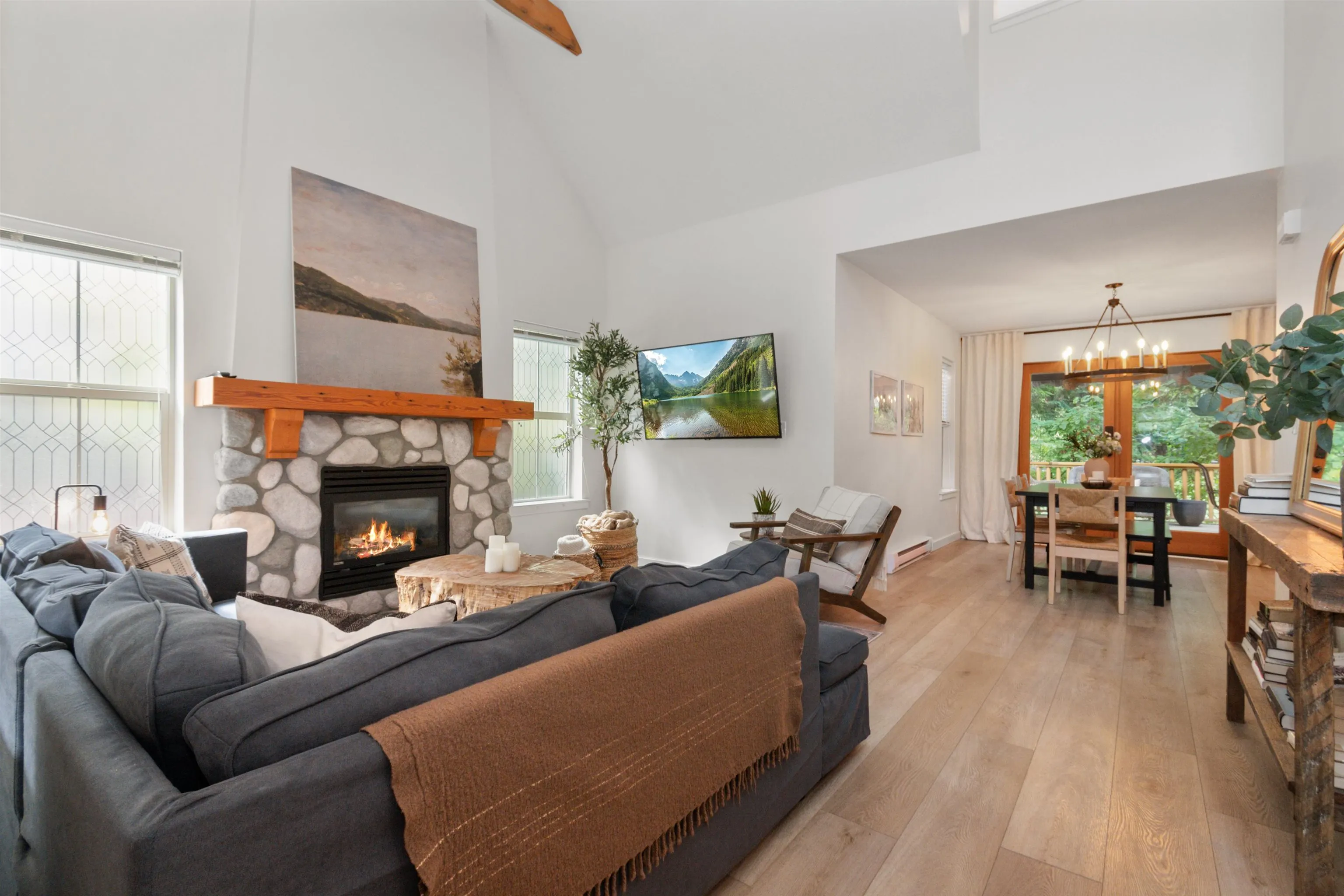 1783 Tree House Trail