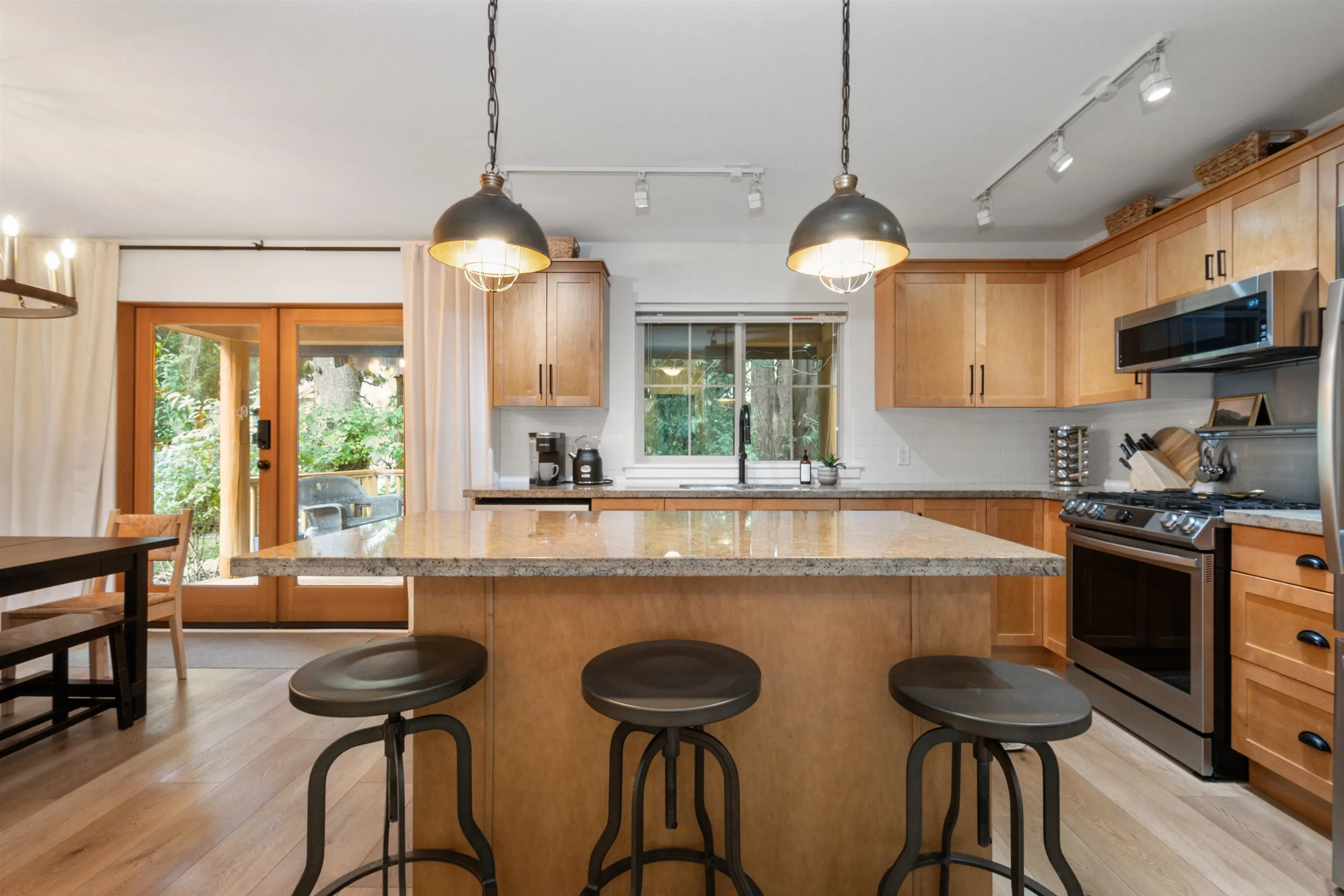 1783 Tree House Trail