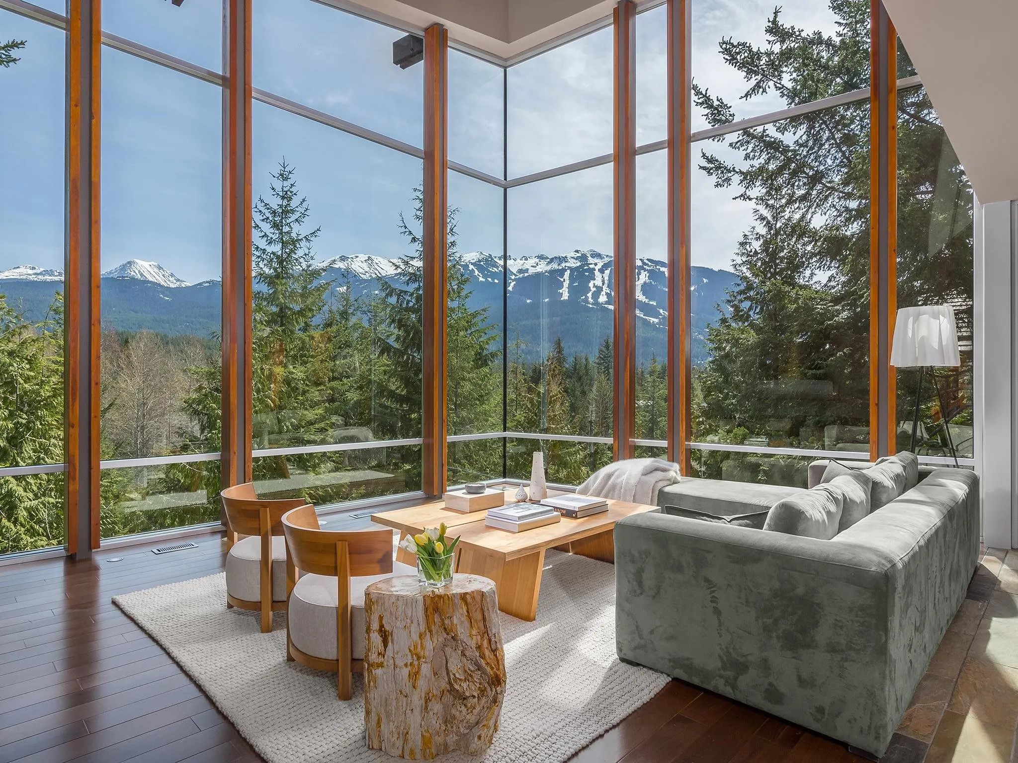 7452 Treetop Lane