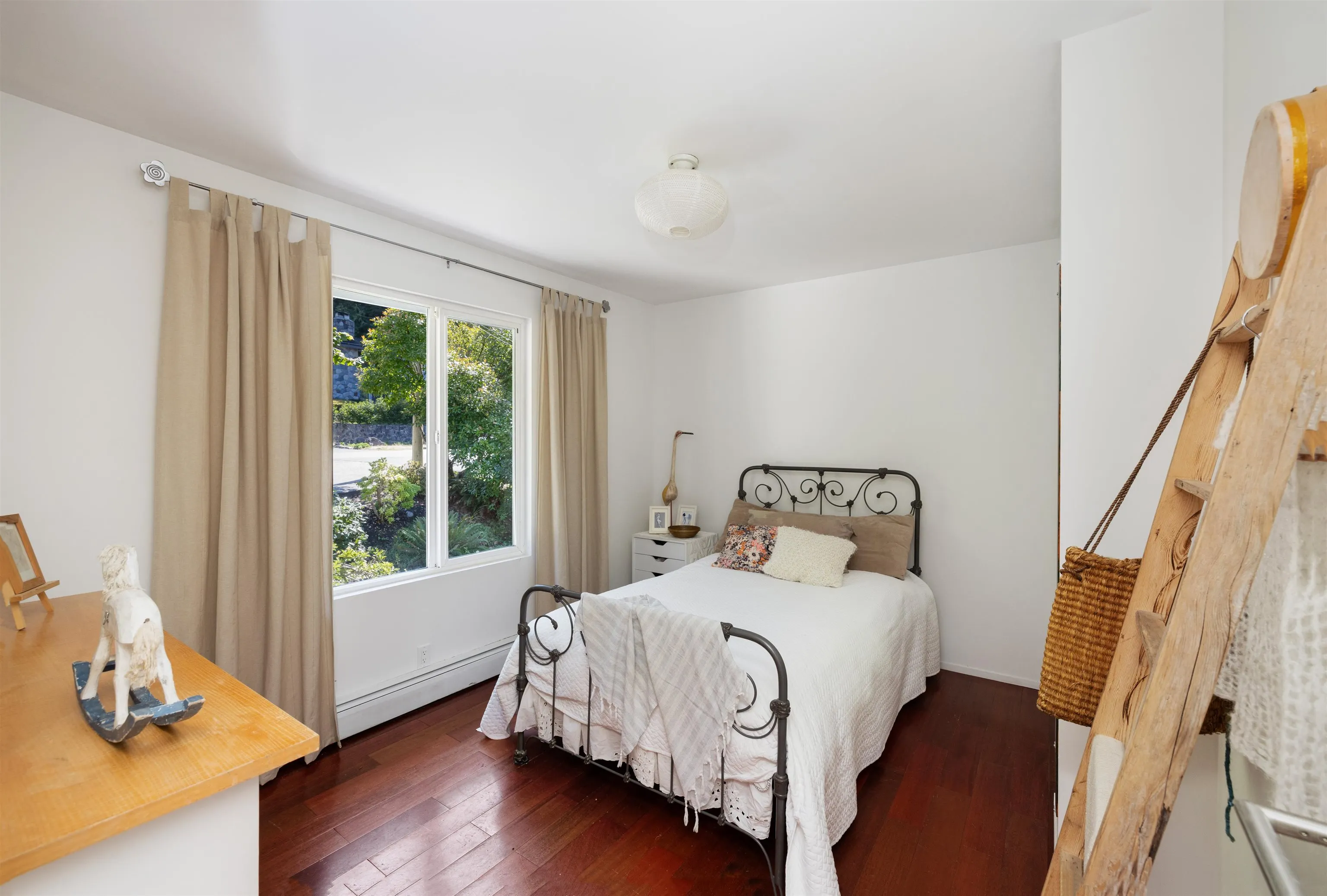 110 Seaview Place