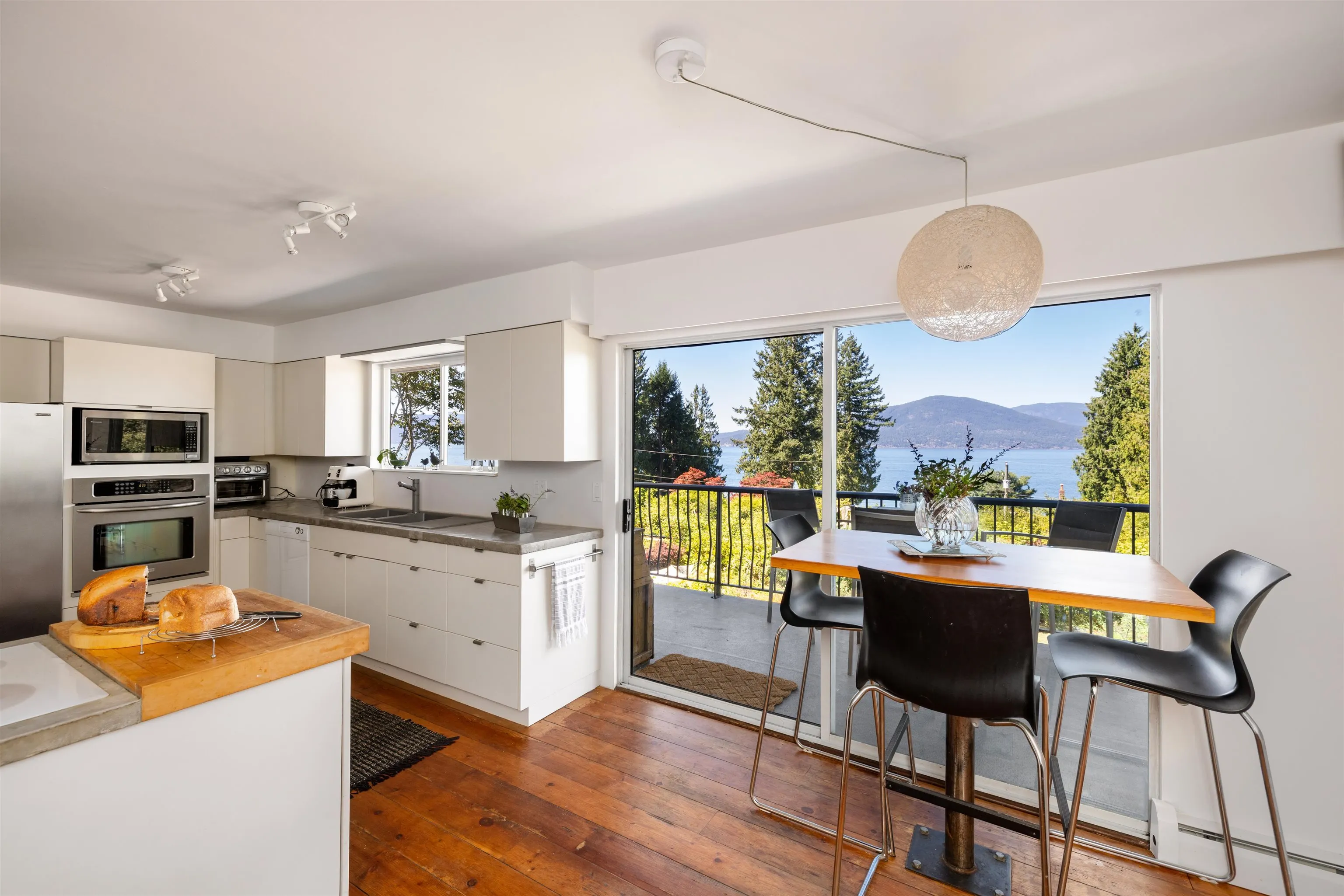 110 Seaview Place