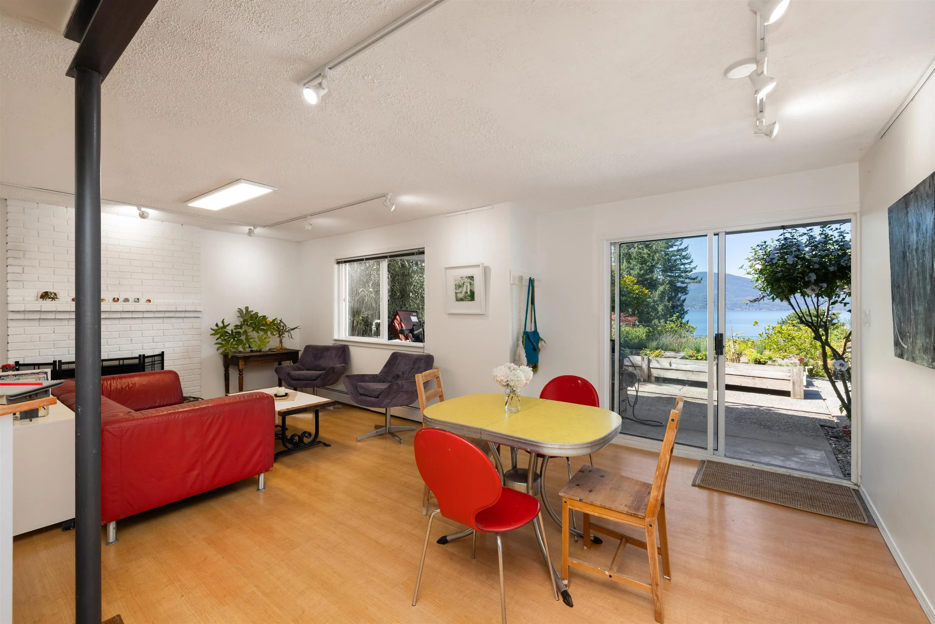 110 Seaview Place