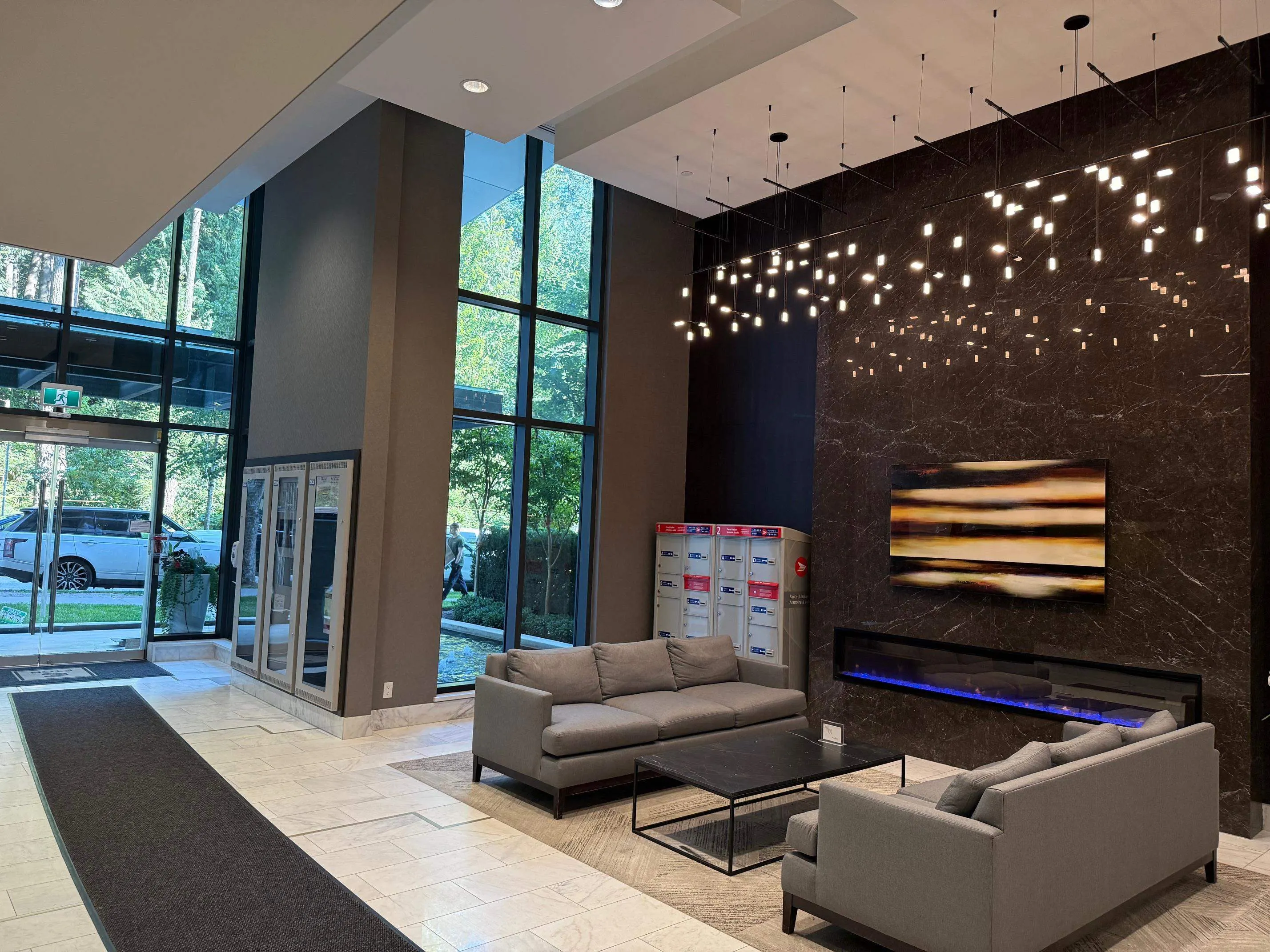 704 3487 Binning Road