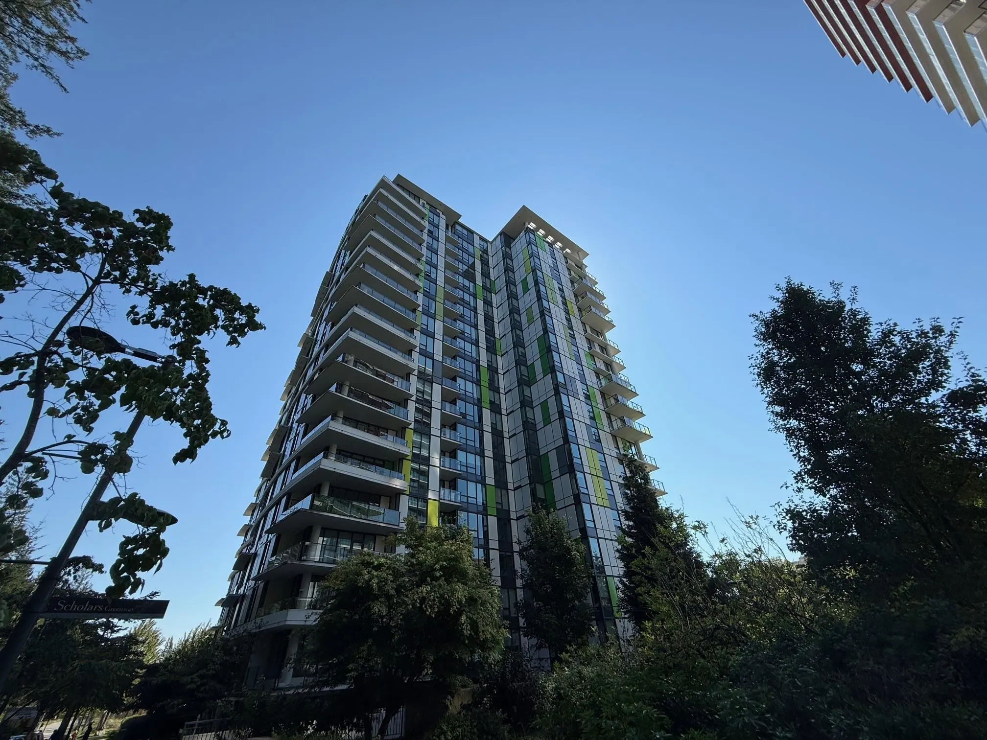 704 3487 Binning Road