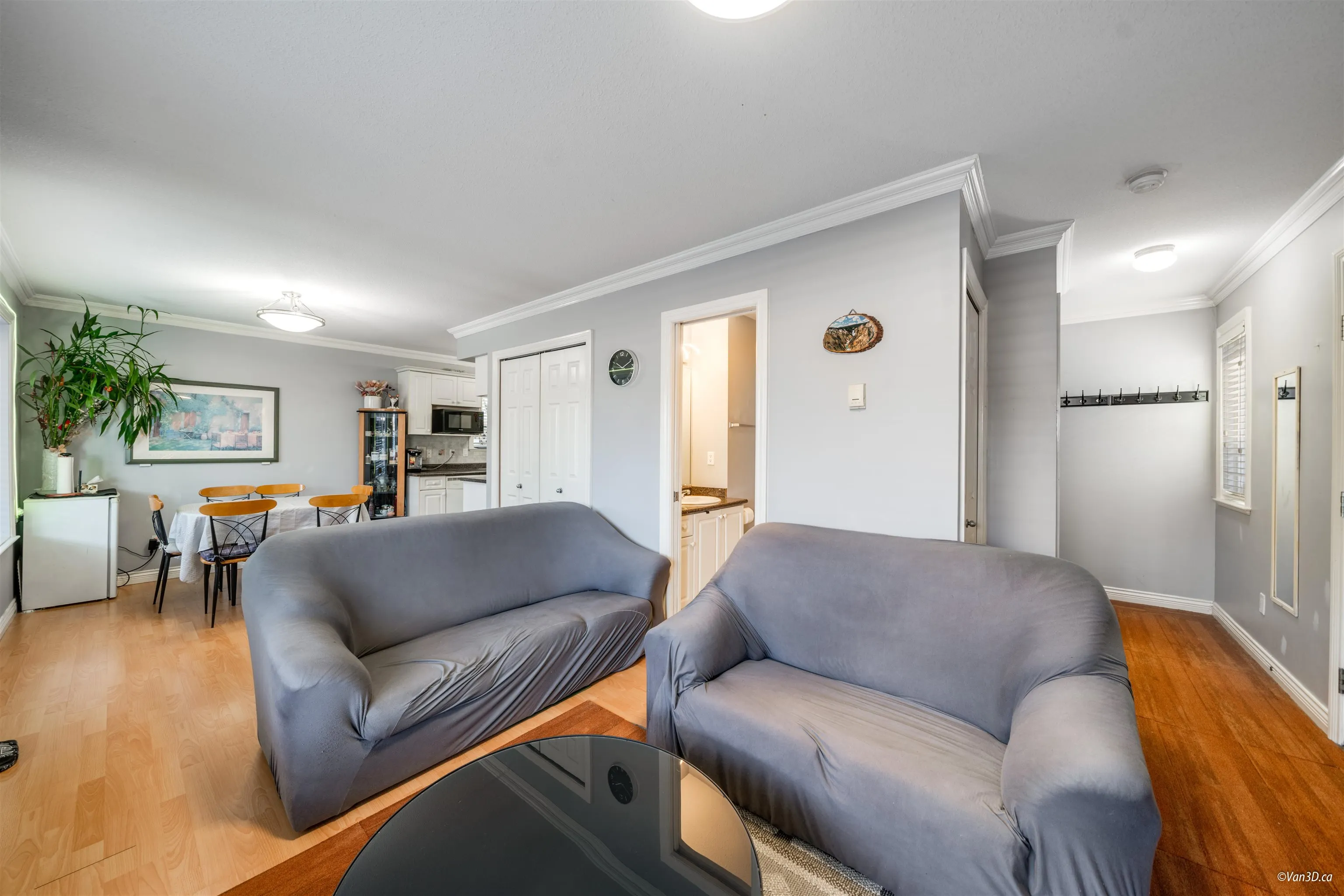 4663 Canada Way
