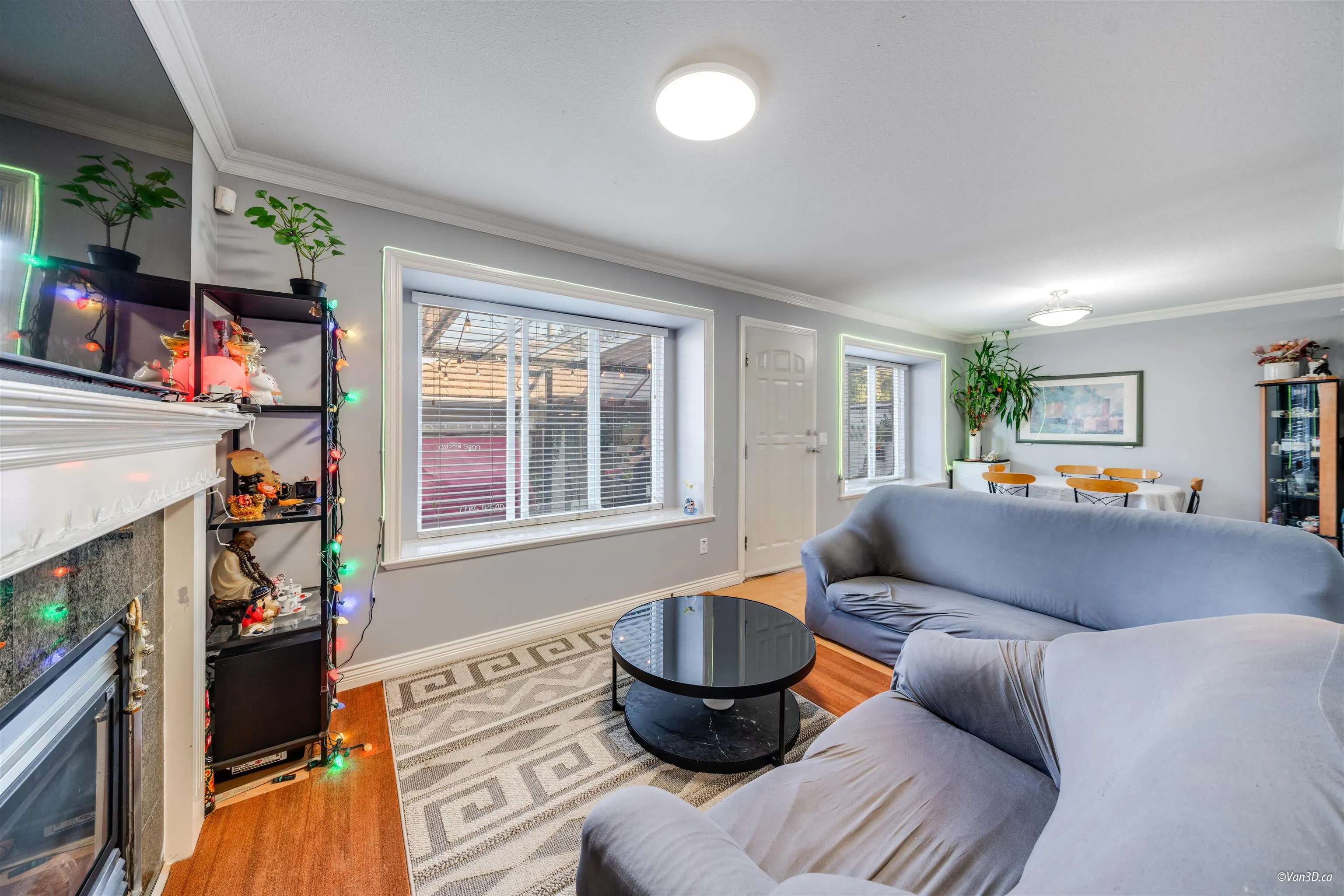 4663 Canada Way