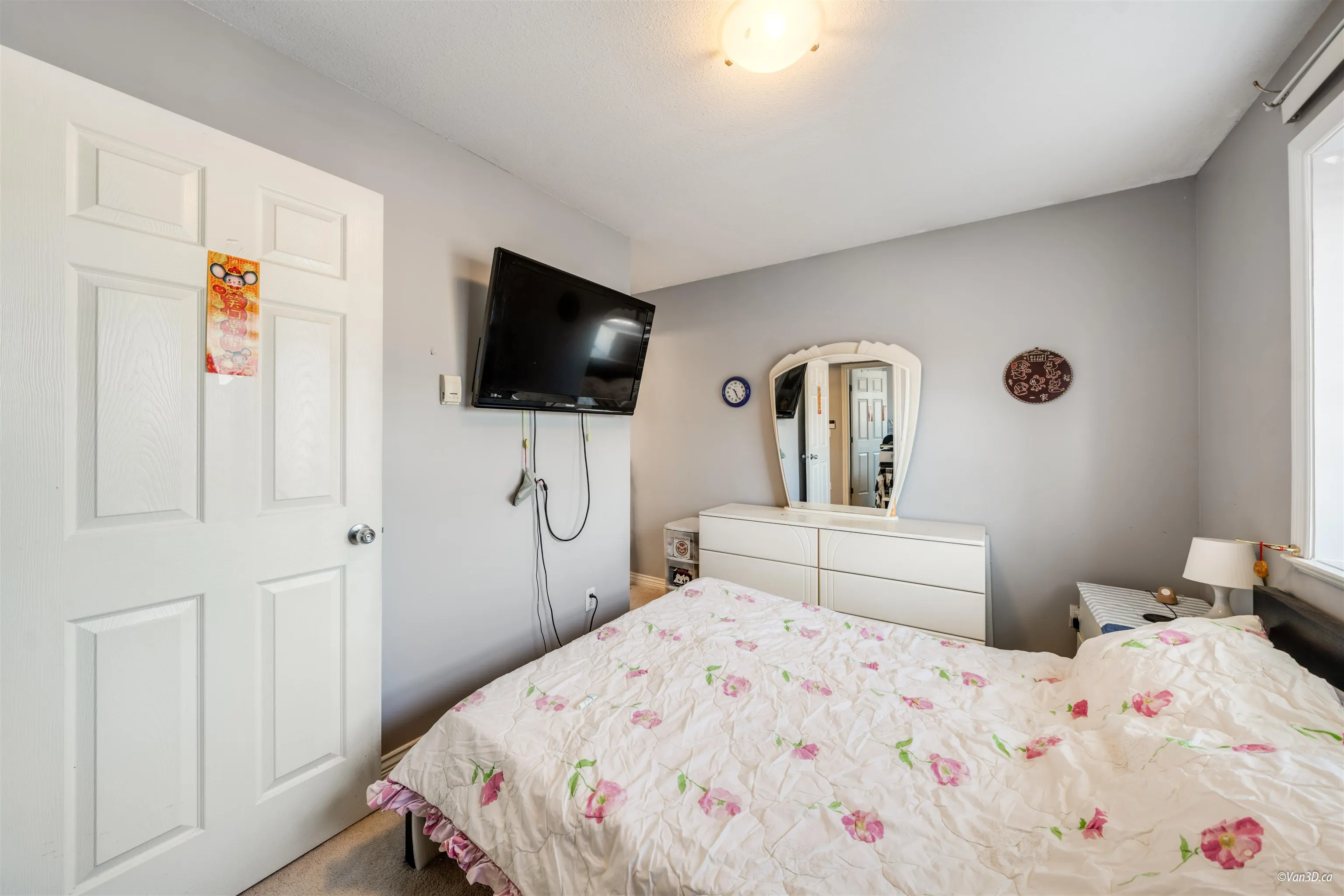 4663 Canada Way