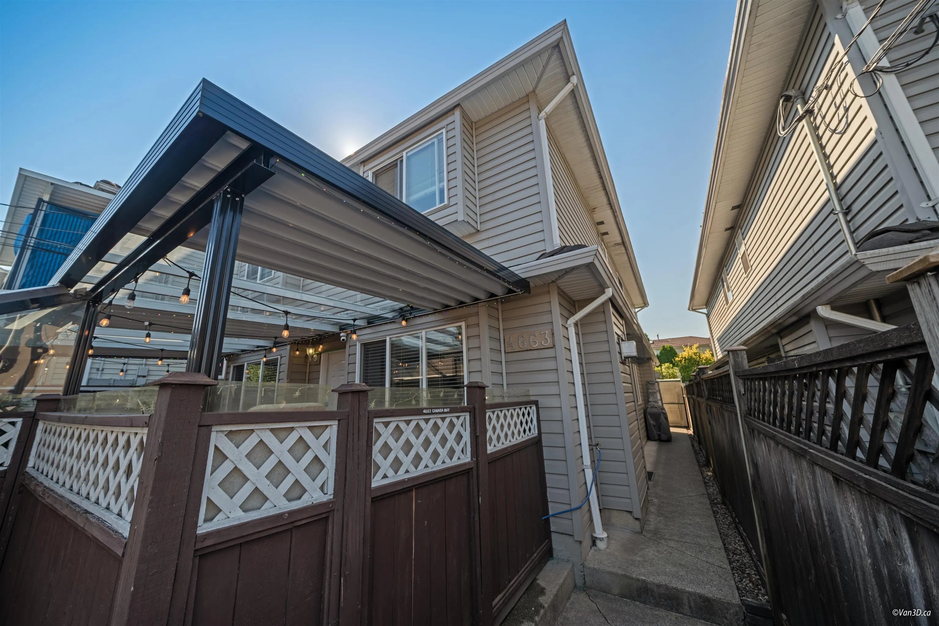 4663 Canada Way