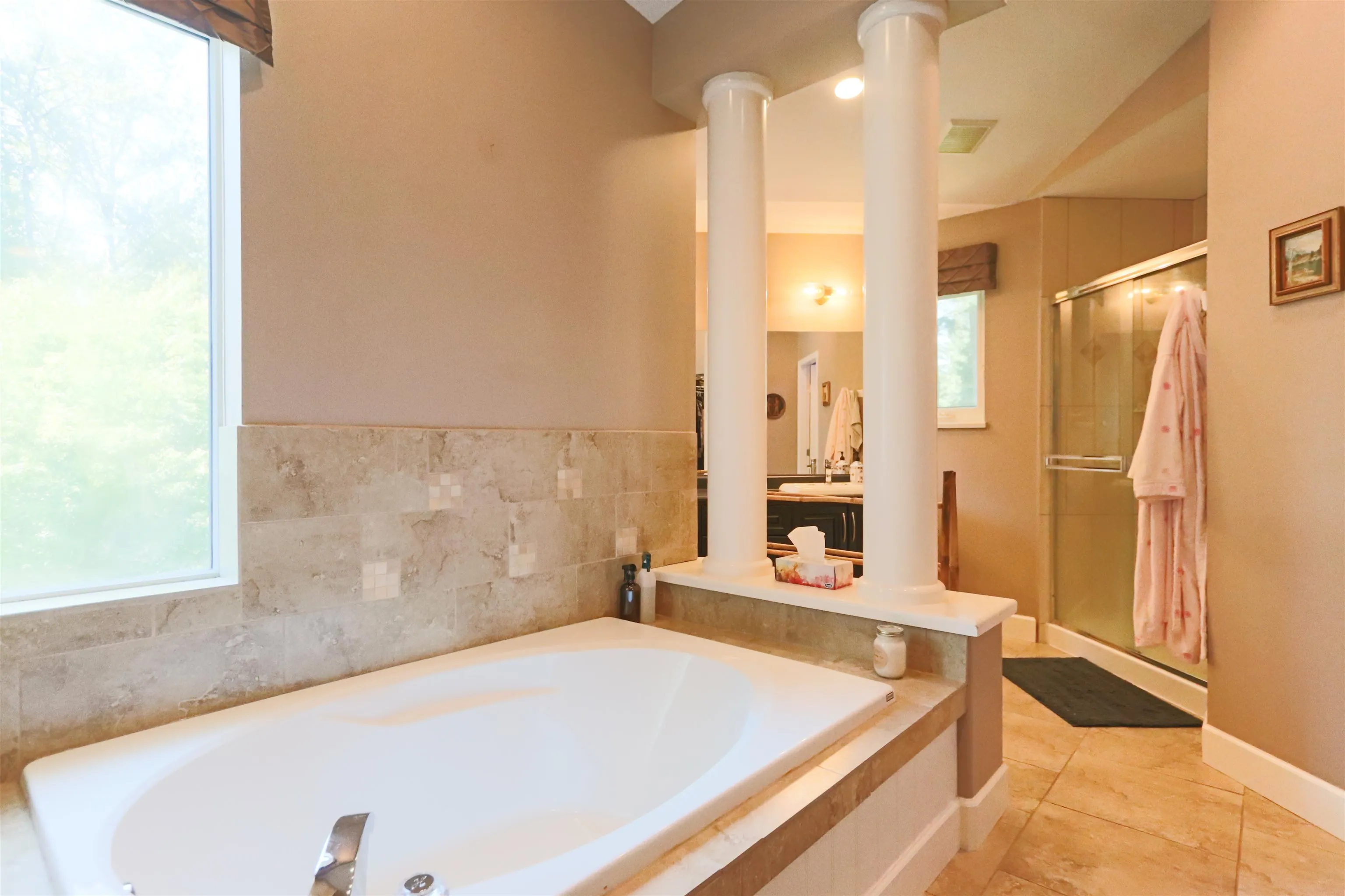 1516 Tanglewood Lane