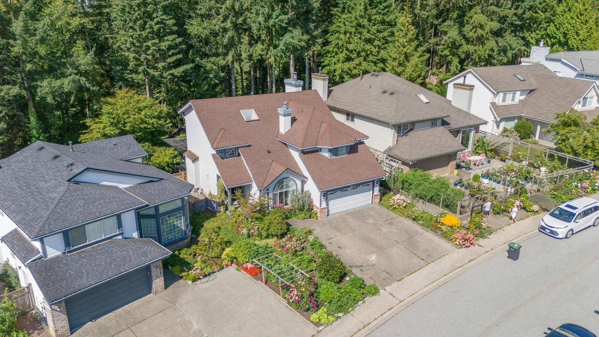1516 Tanglewood Lane