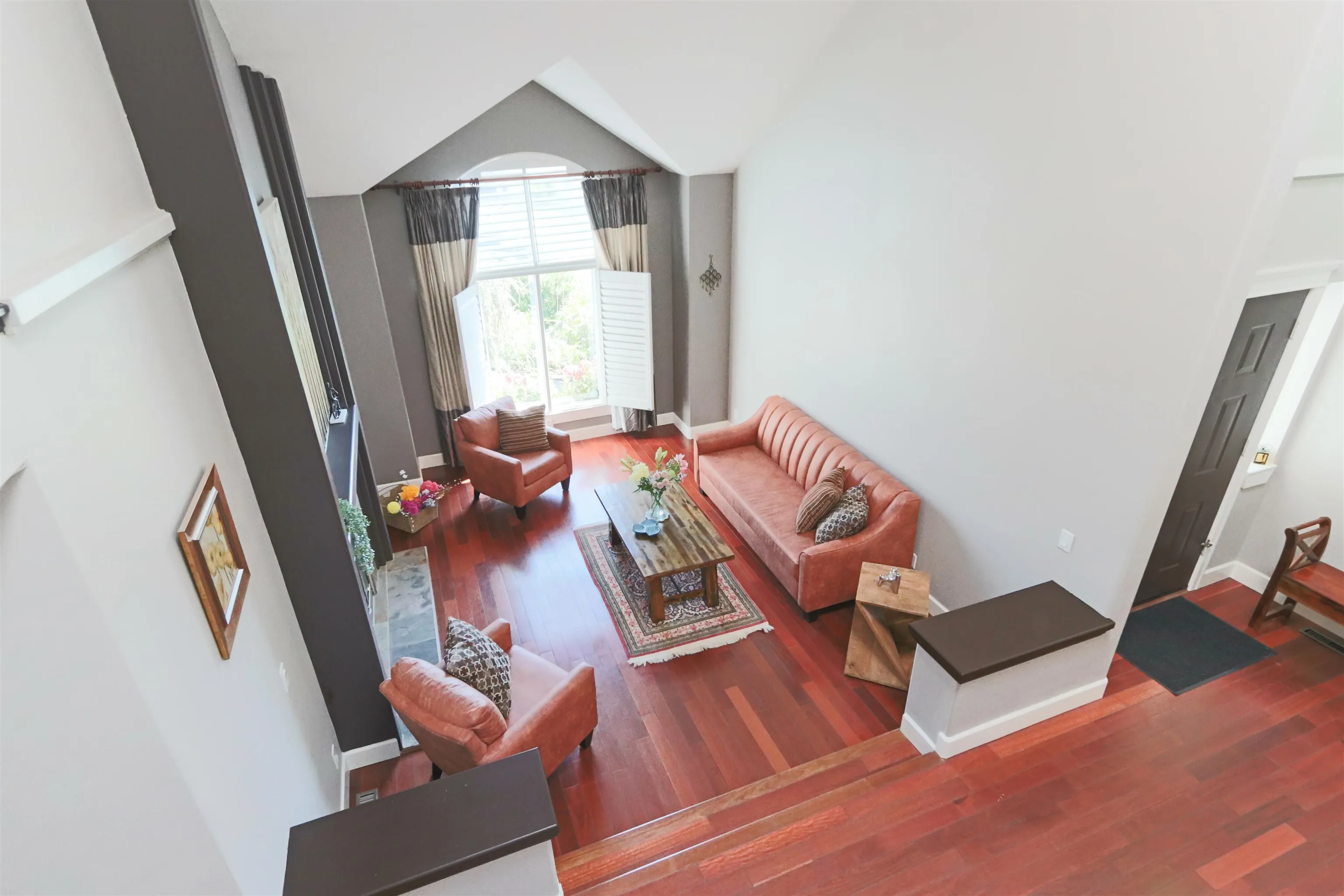 1516 Tanglewood Lane