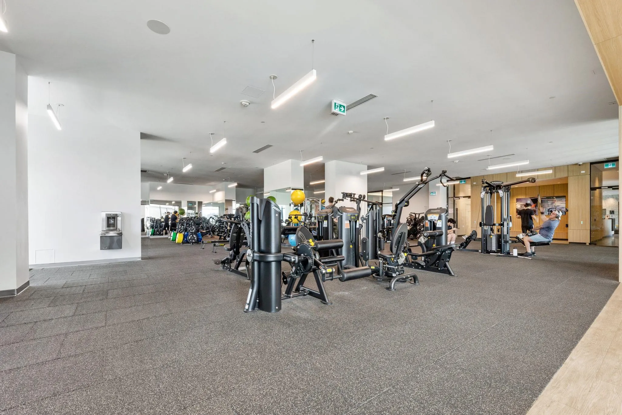 1607 3809 Evergreen Place