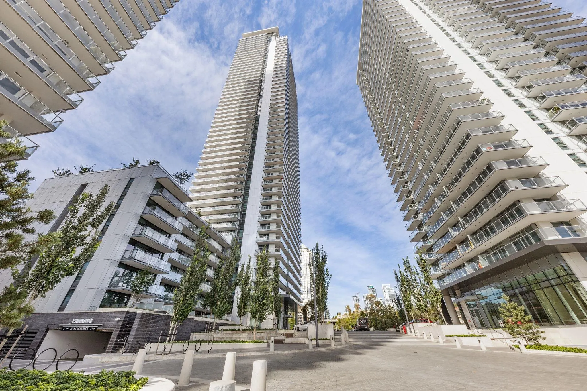 1607 3809 Evergreen Place