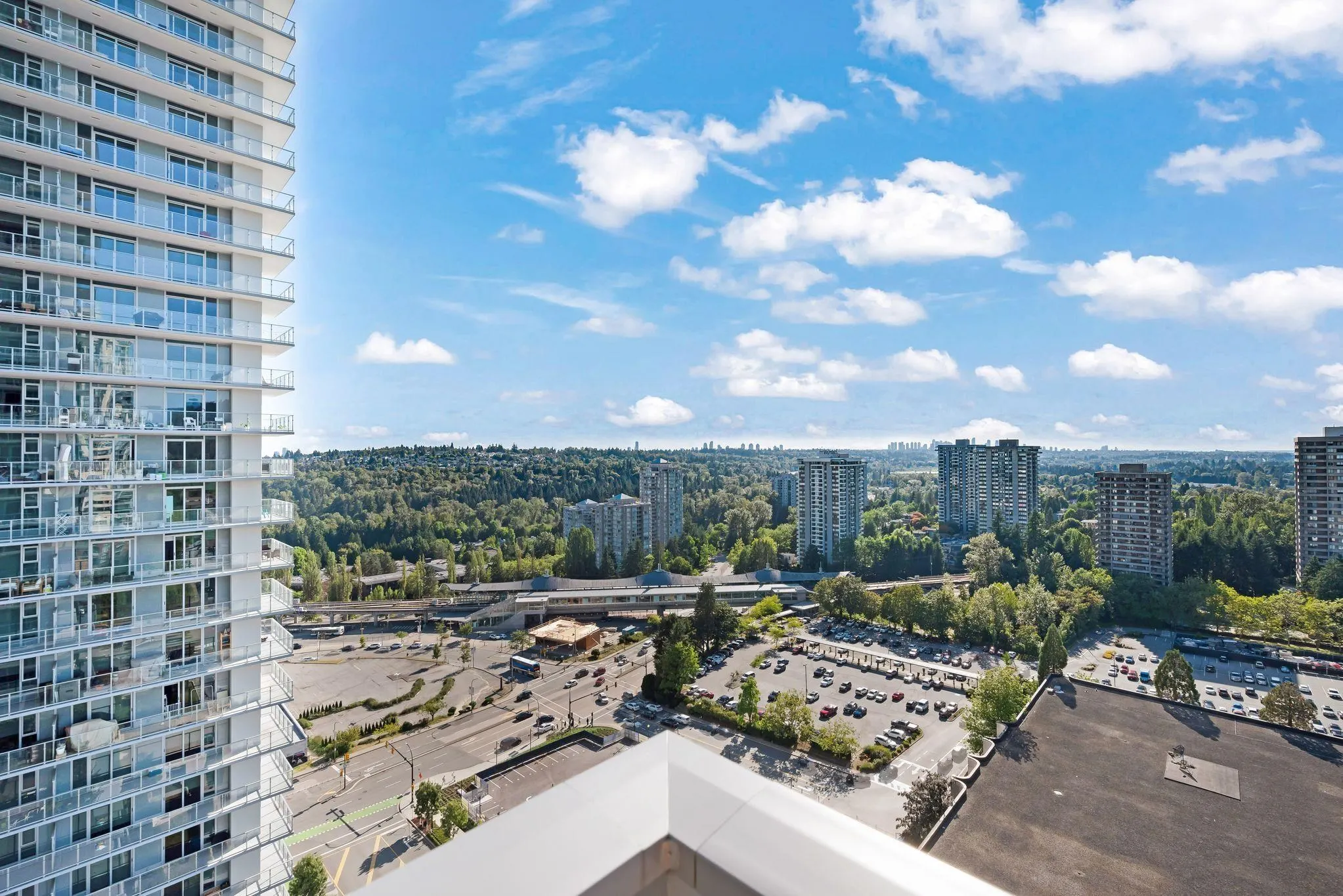 1607 3809 Evergreen Place