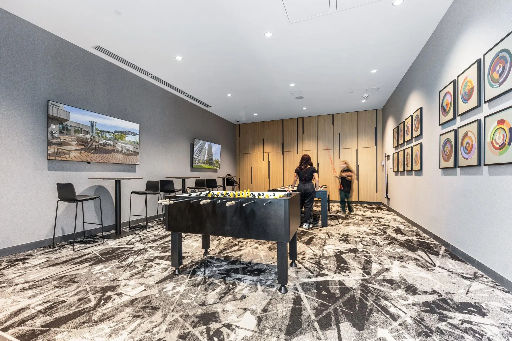 1607 3809 Evergreen Place