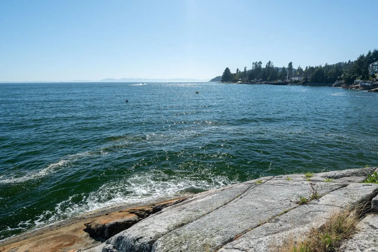 4020 Marine Drive