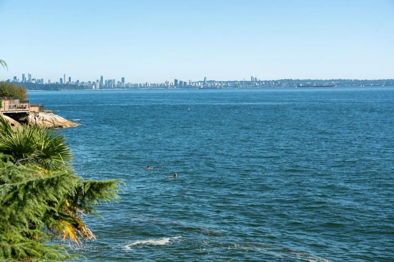 4020 Marine Drive